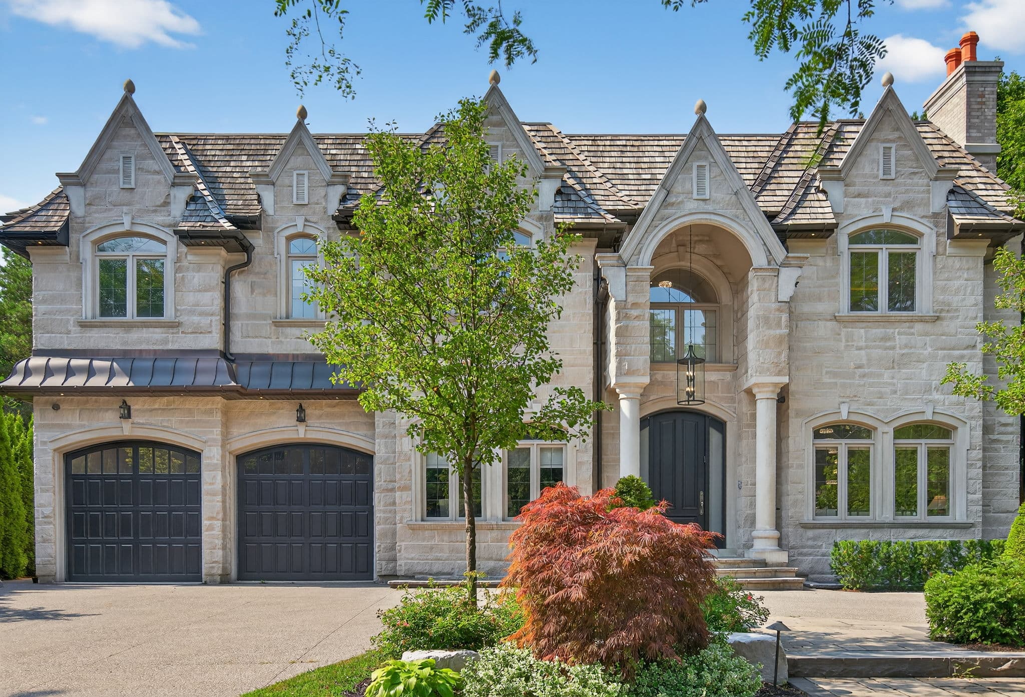 29 Junewood Crescent Toronto, ON M2L 2C3