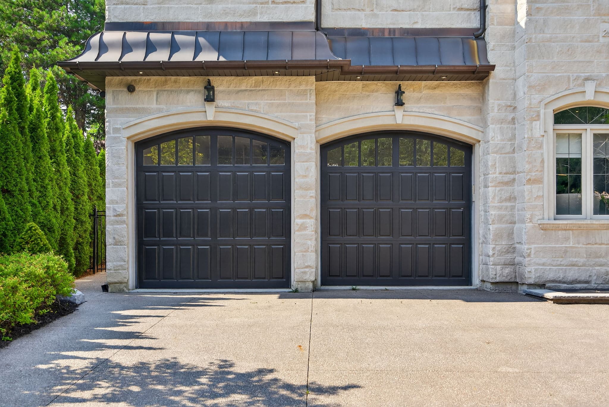 29 Junewood Crescent Toronto, ON M2L 2C3