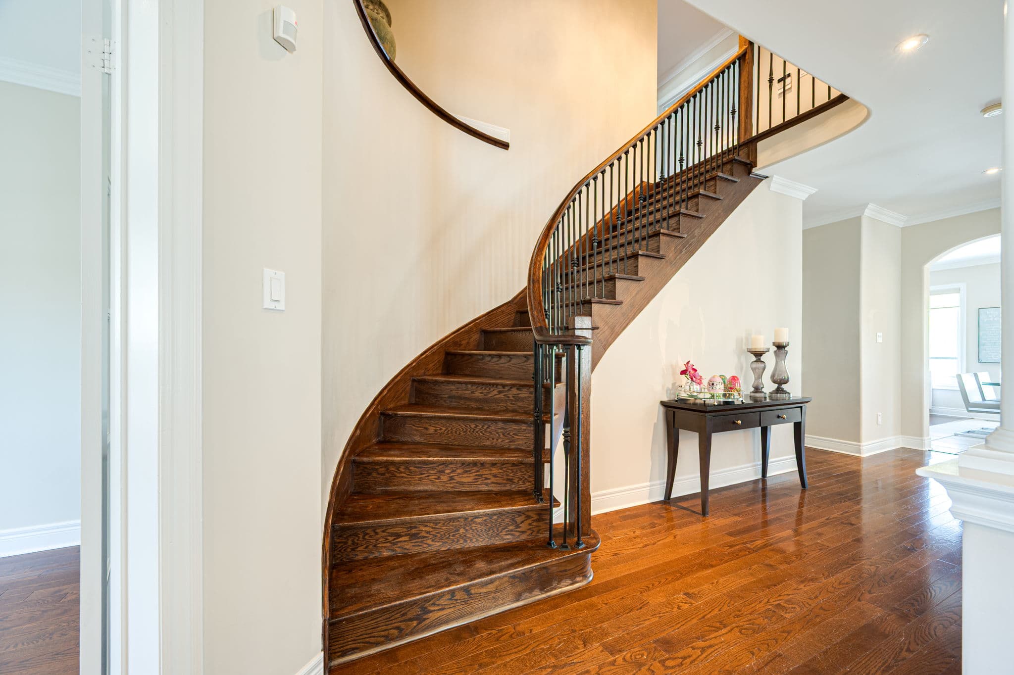 29 Red Cardinal Trail Richmond Hill, ON L4E 3Y5