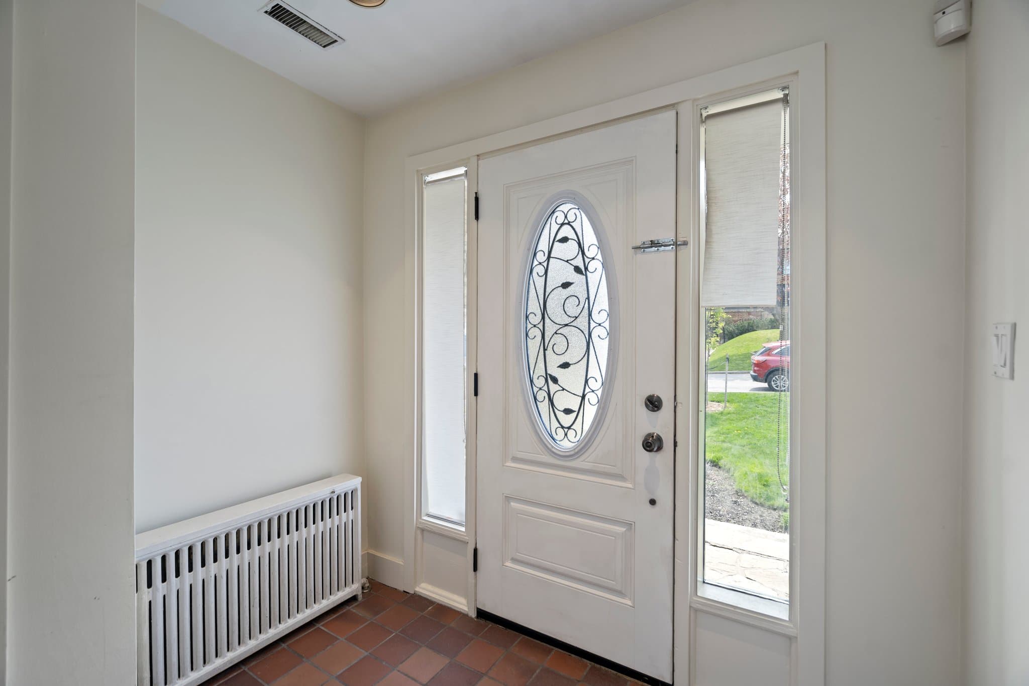 296 Hillhurst Blvd Toronto, ON M6B 1N1