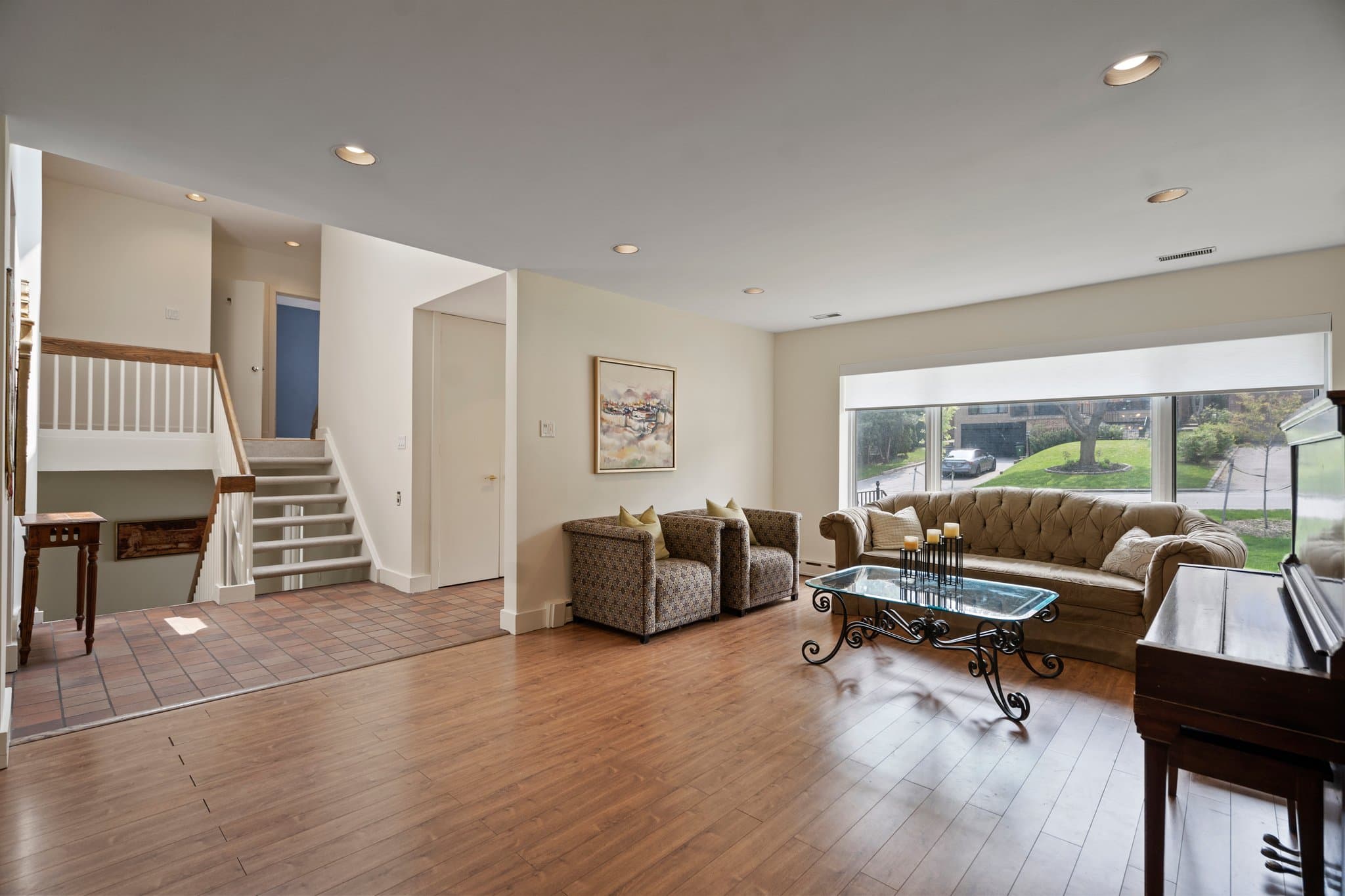 296 Hillhurst Blvd Toronto, ON M6B 1N1