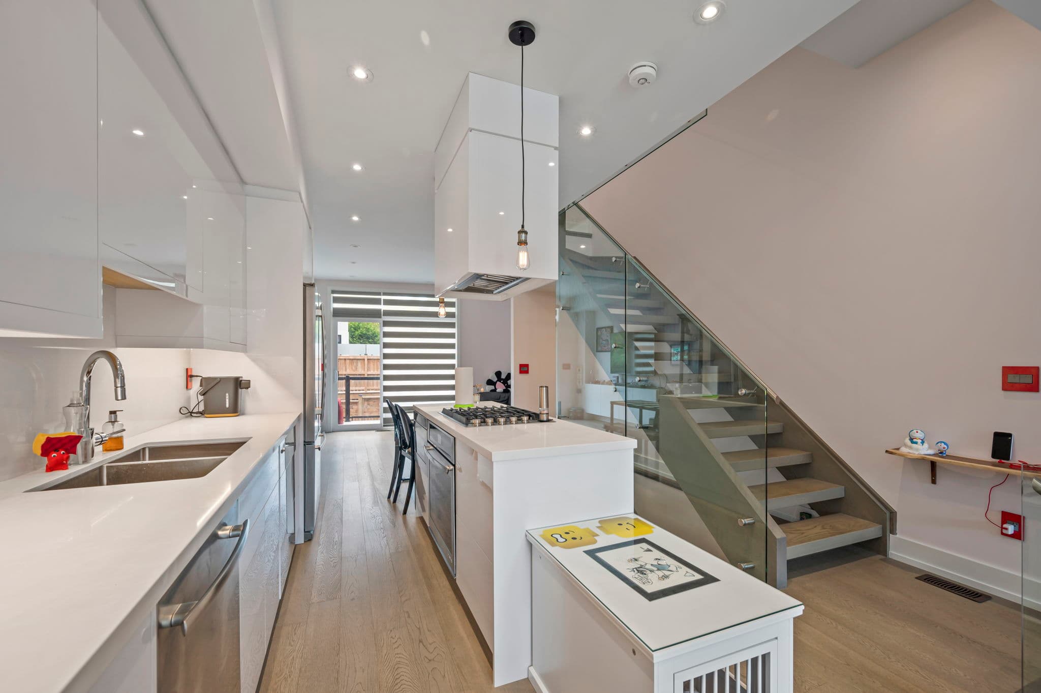 2966A Bayview Ave Toronto, ON M2N 5K7