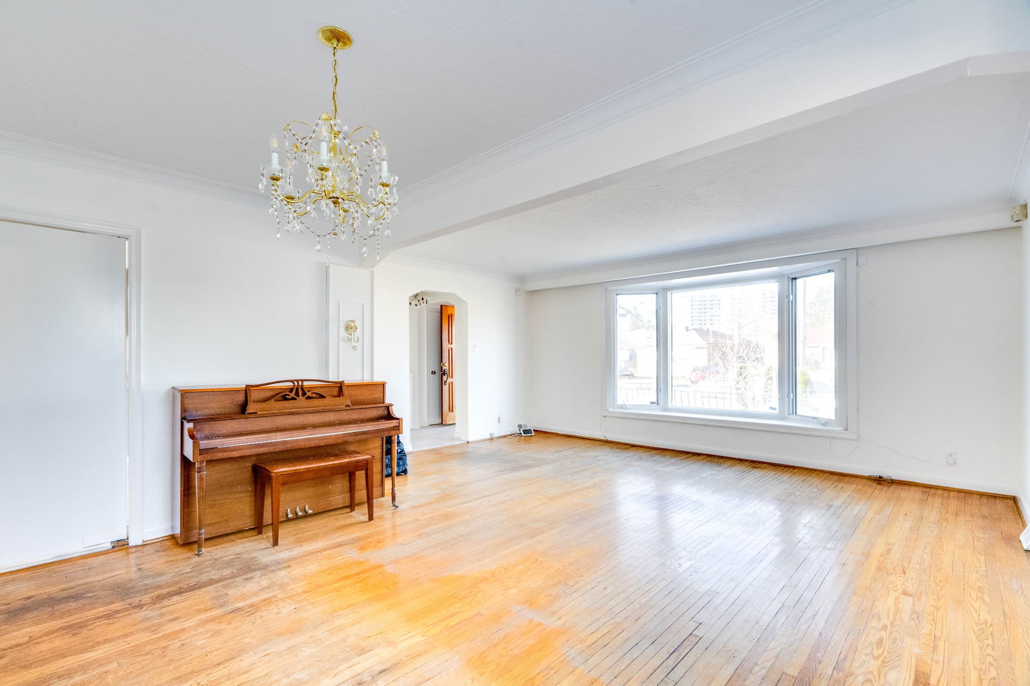 3 Lombardy Crescent Scarborough, ON M1K 4N7