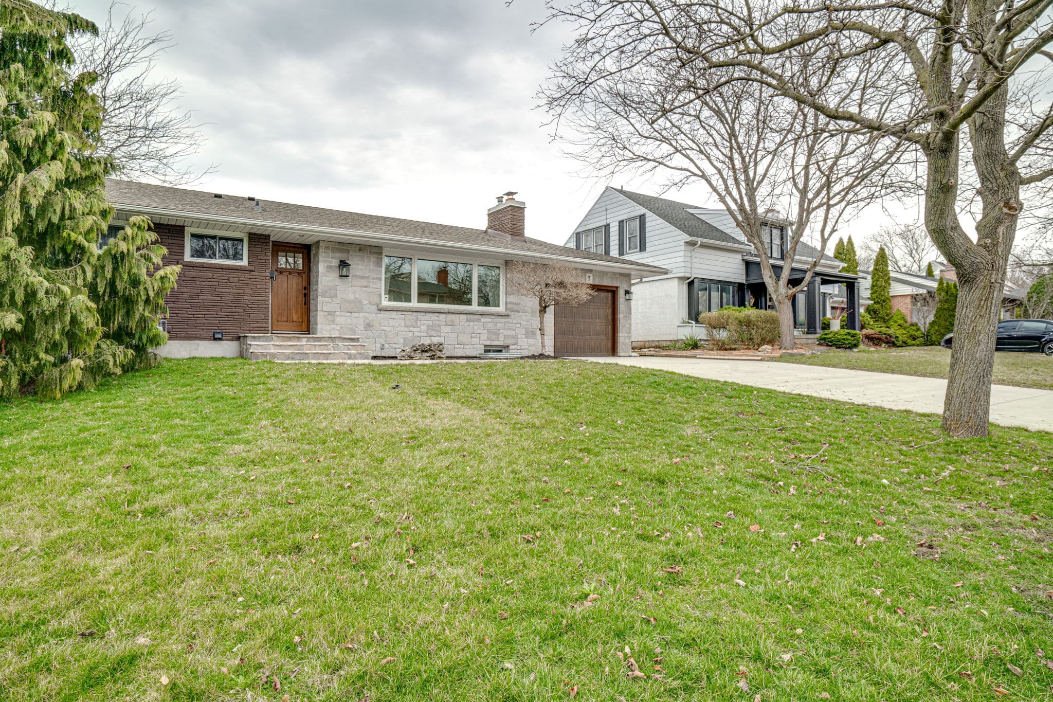 3 Shepherds Cir St. Catharines, ON L2T 2C8