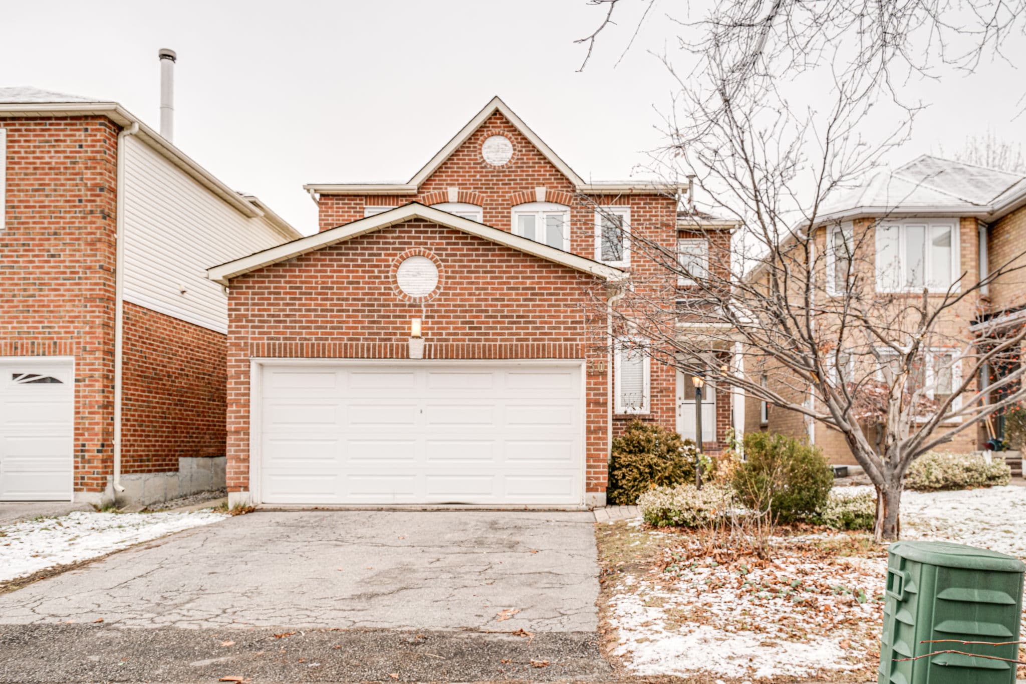 30 Brownridge Dr Vaughan, ON L4J 7R7