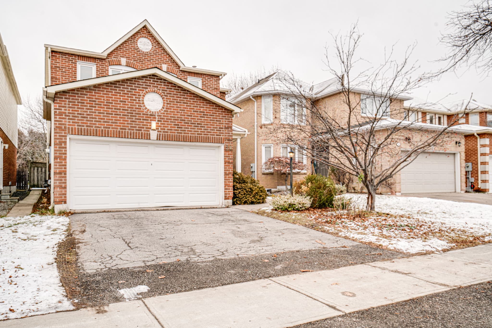 30 Brownridge Dr Vaughan, ON L4J 7R7