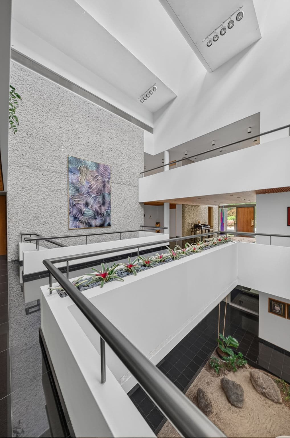 30 High Point Rd Toronto, ON M3C 2R3