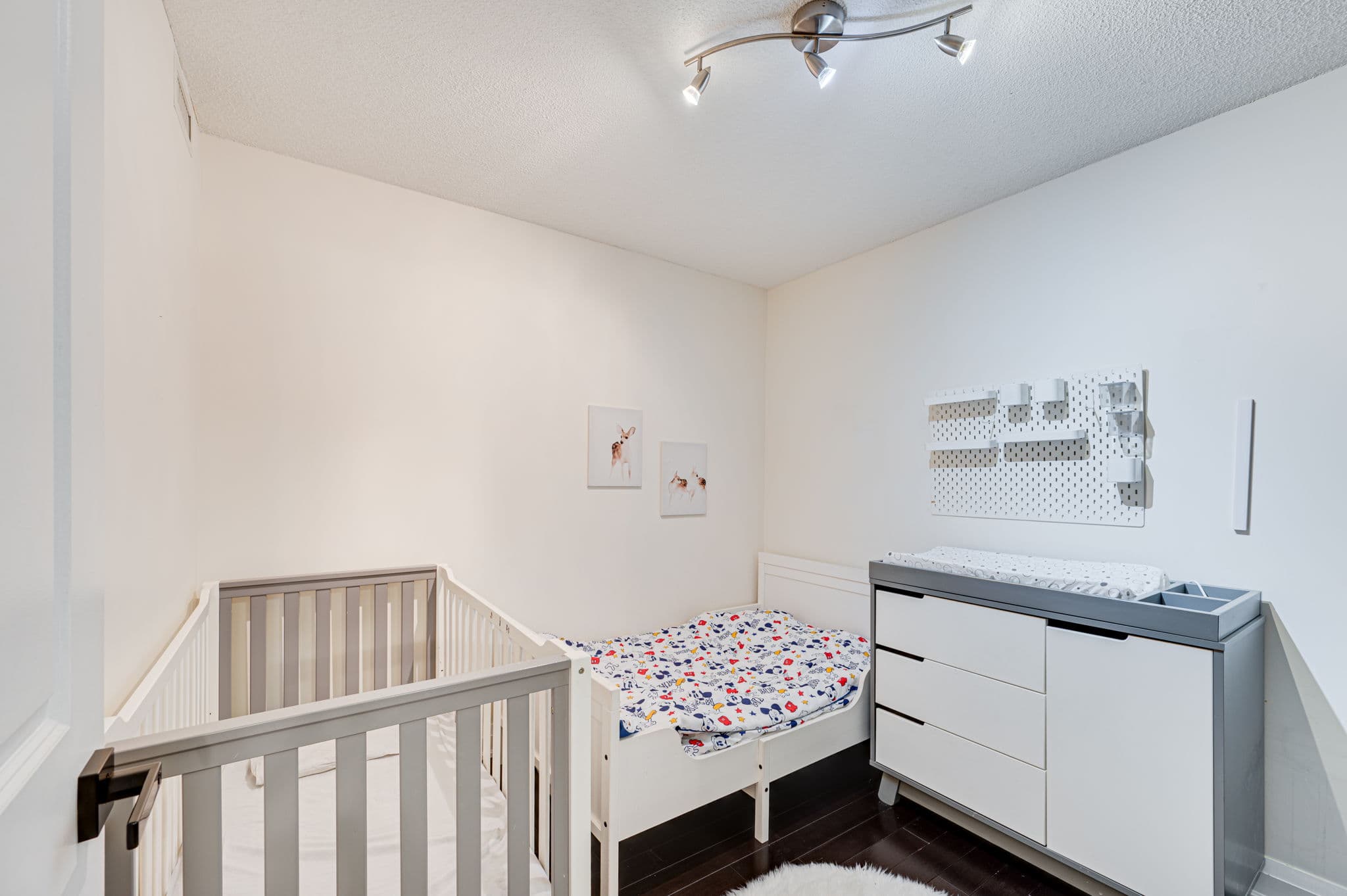 30 N Park Rd Unit 515 Vaughan, ON L4J 0G6