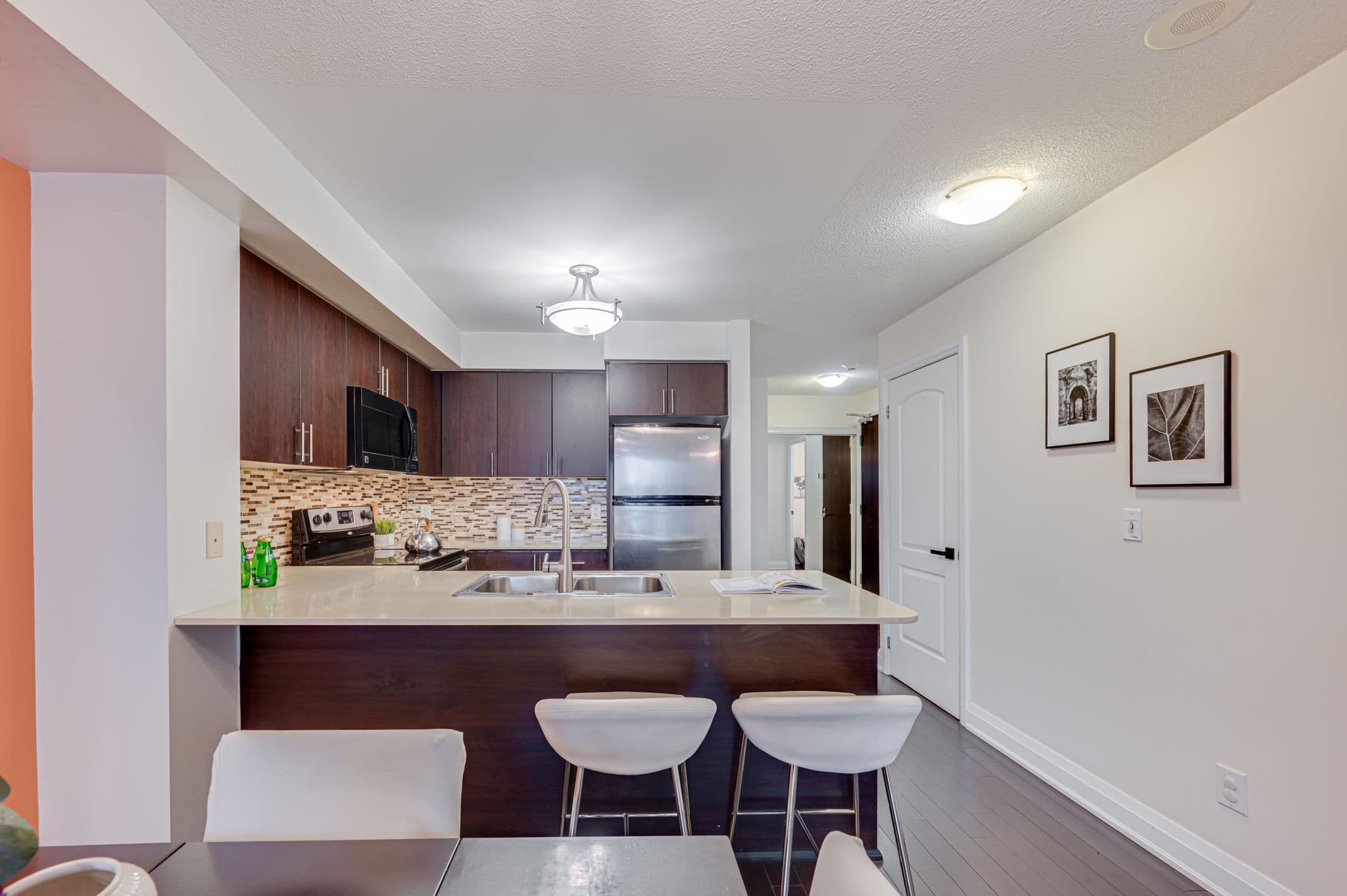 30 N Park Rd Unit 515 Vaughan, ON L4J 0G6