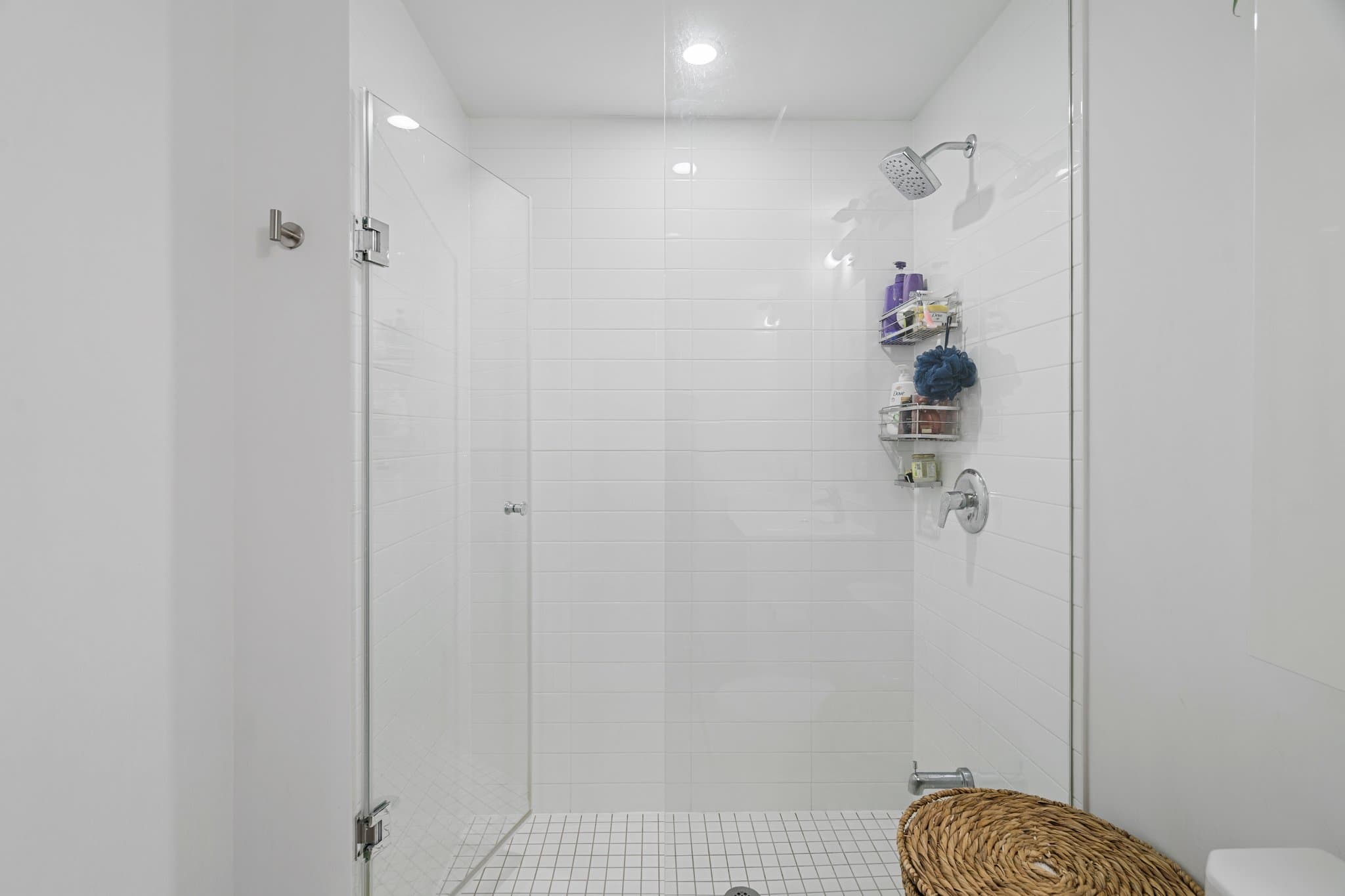 30 Shore Breeze Dr Unit 4121 Toronto, ON M8V 0J1