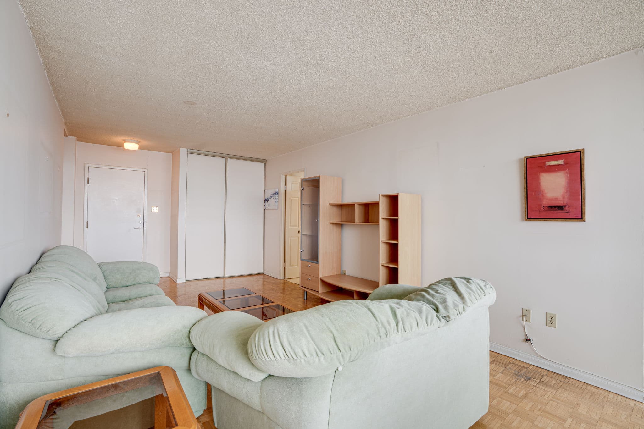 3000 Bathurst St Unit 904 Toronto, ON M6B 3B4