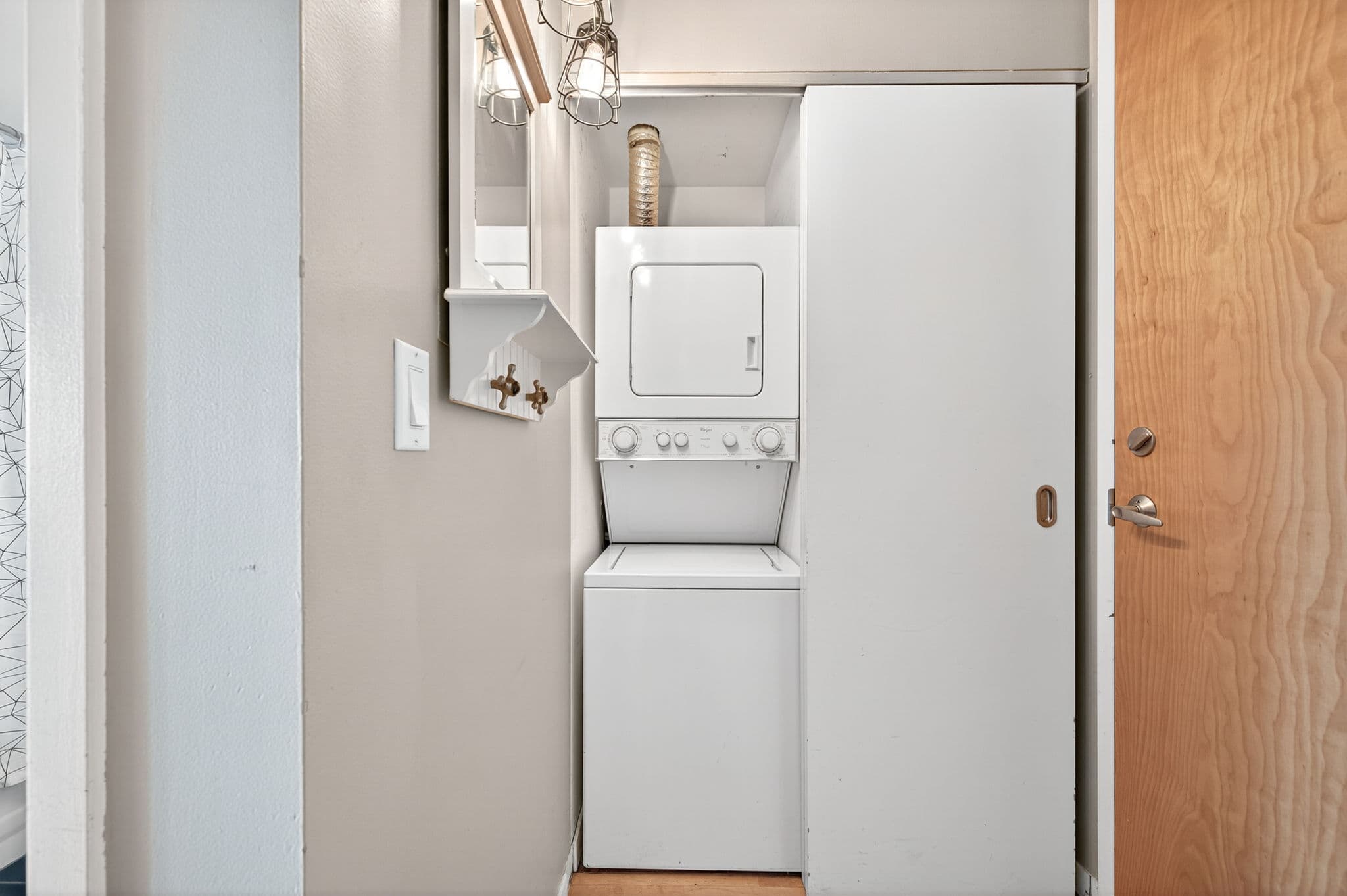 301 Markham St Toronto, ON M6G 4C1