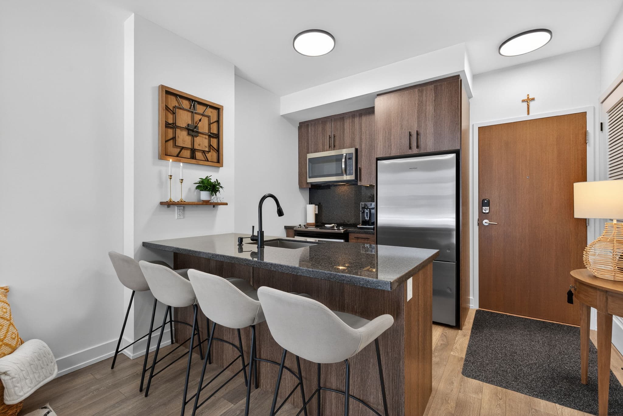 301 Sea Ray Ave unit 113 Innisfil, ON L9S 0J4