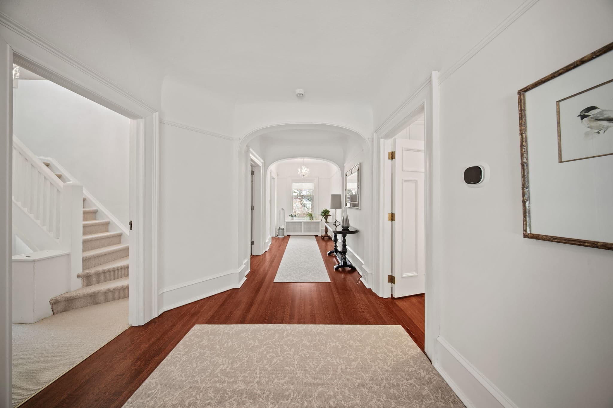 302 Russell Hill Rd Toronto, ON M4V 2T6