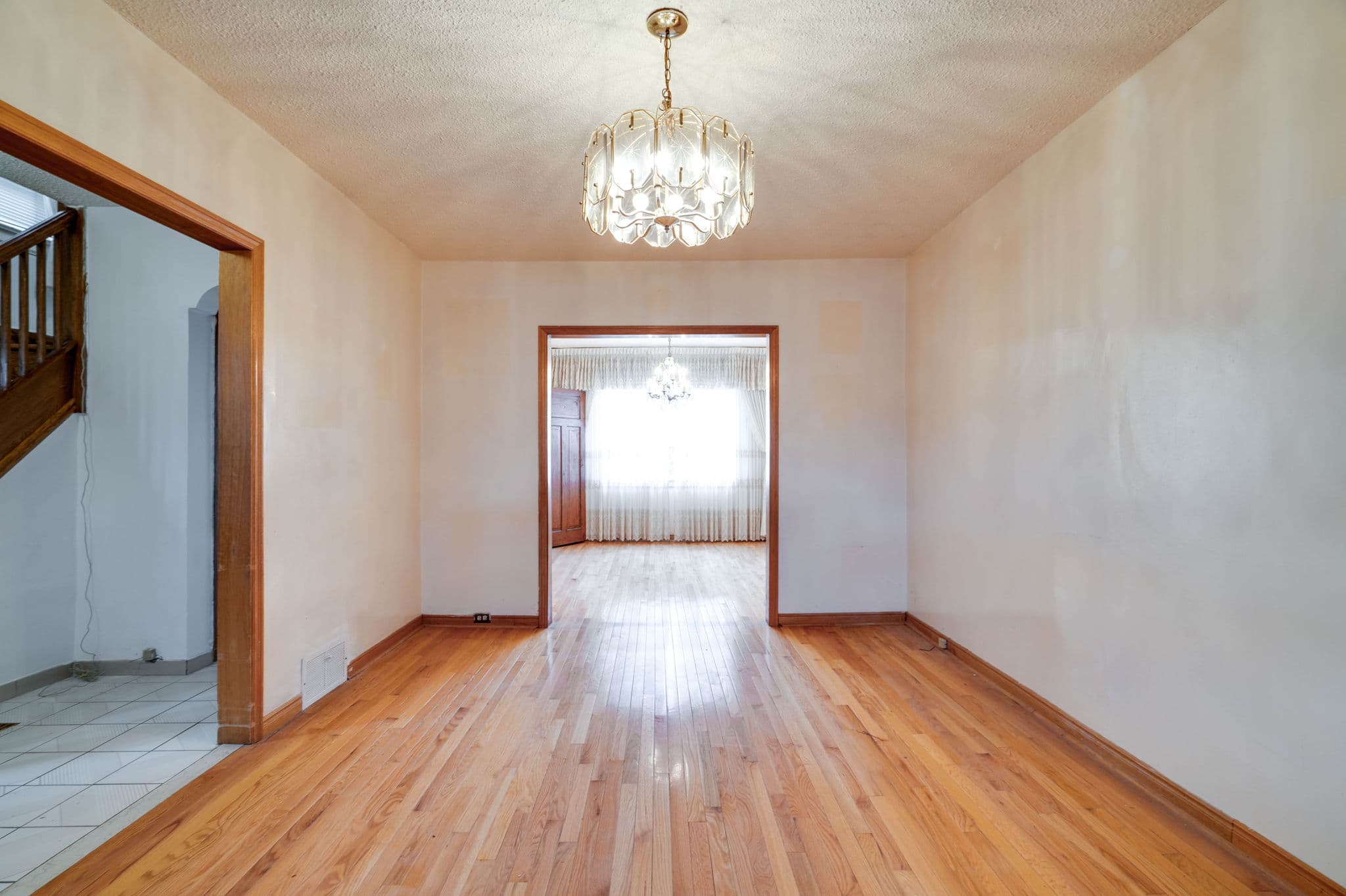 308 Glenholme Ave Toronto, ON M6E 3C8