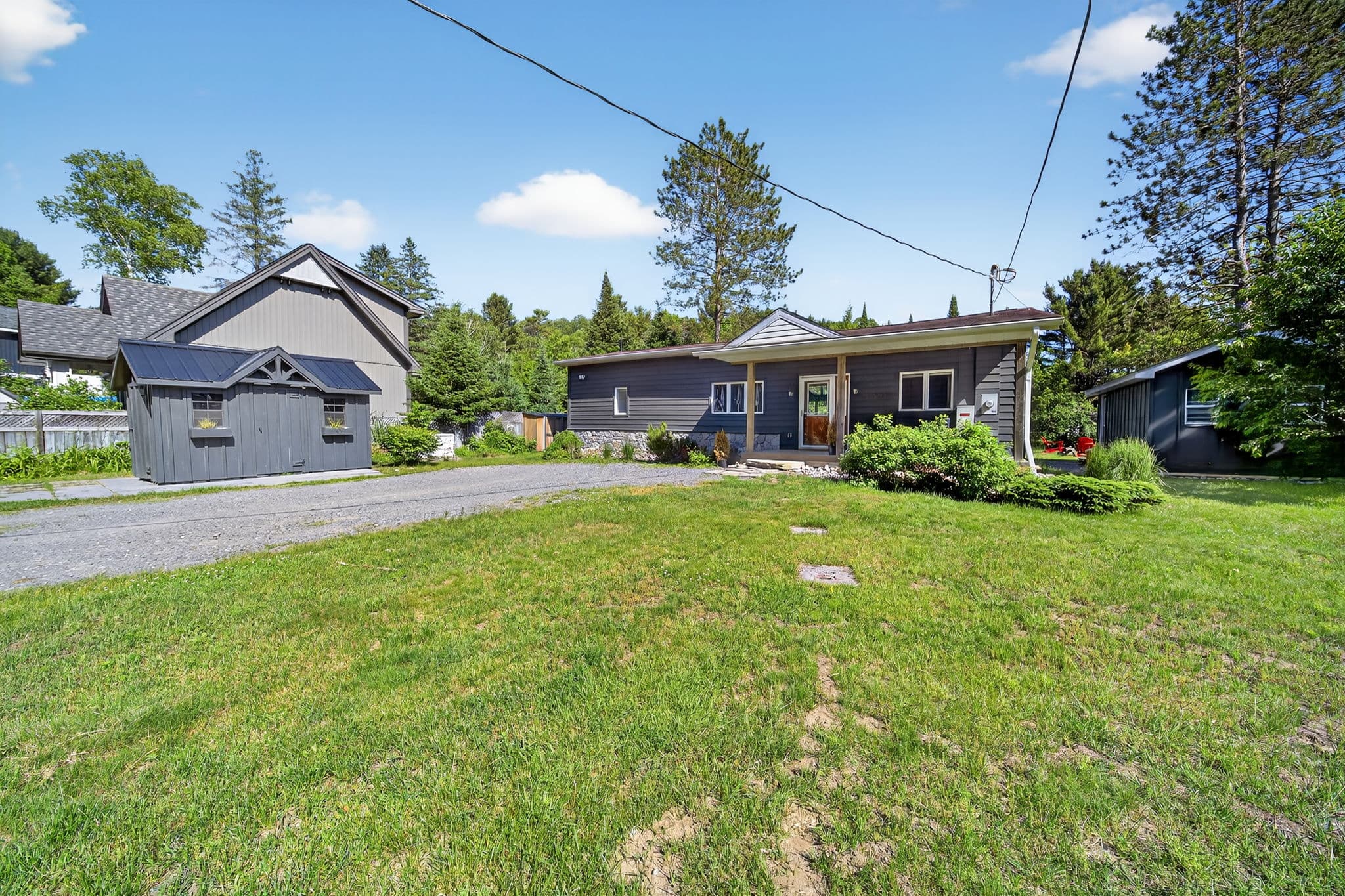 31 Glen Acres Rd Huntsville, ON P1H 1N6