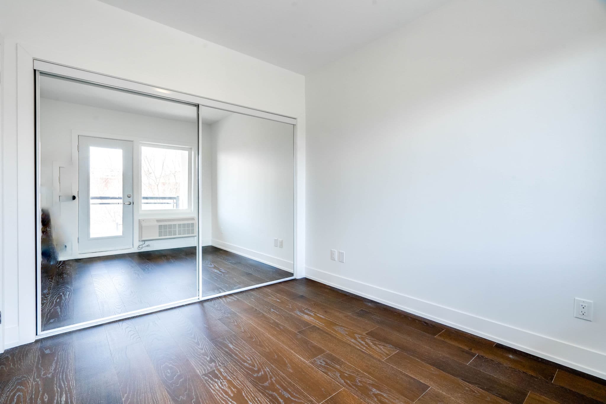310 Broadway Unit 102 Orangeville, ON L9W 1L3