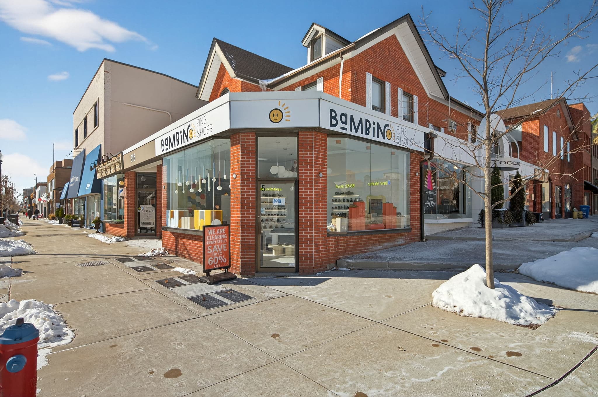 315 Lakeshore Rd E Oakville, ON L6J 1J3