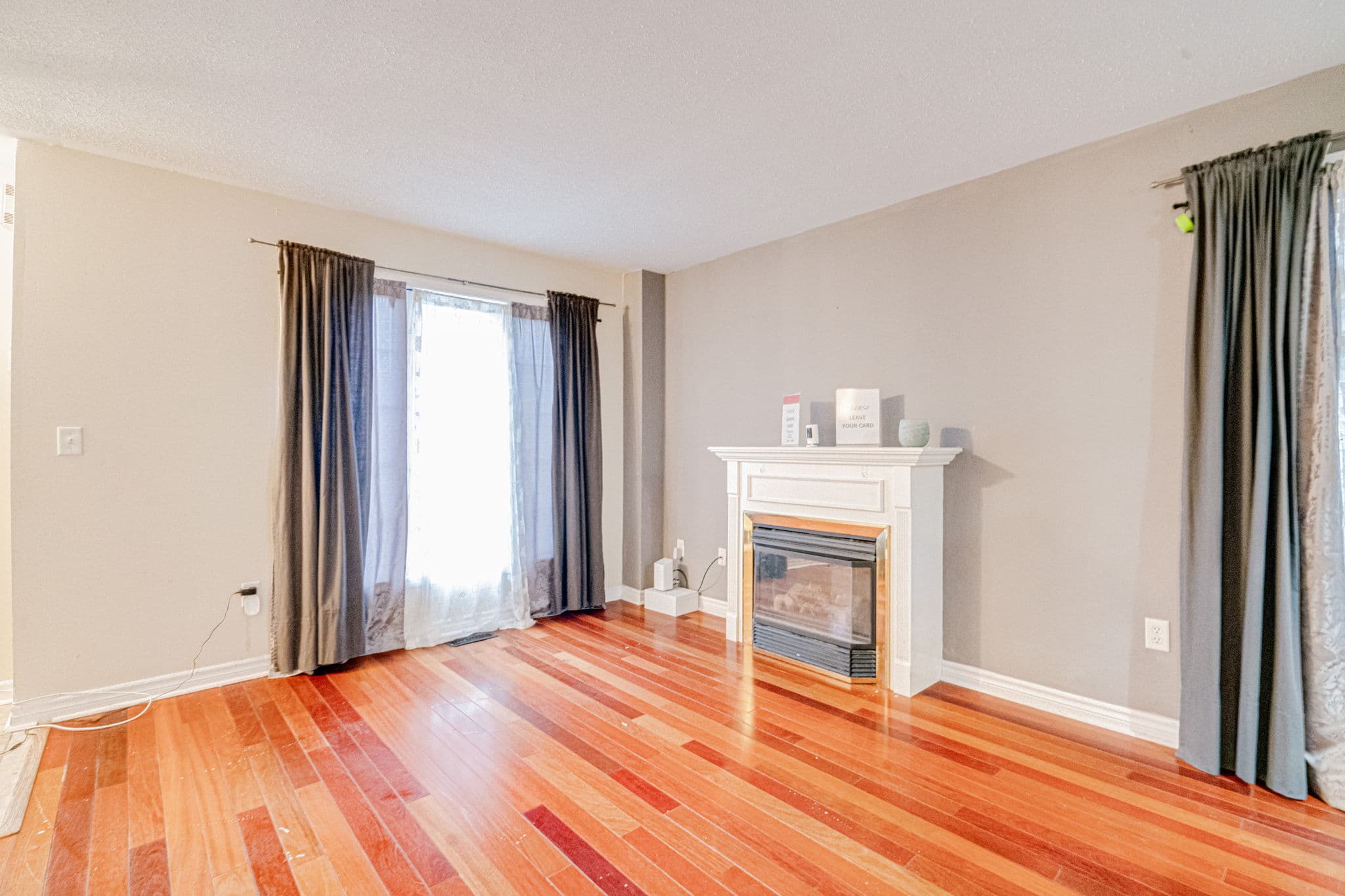 3155 Rock Harbour Rd Mississauga, ON L5B 4G4