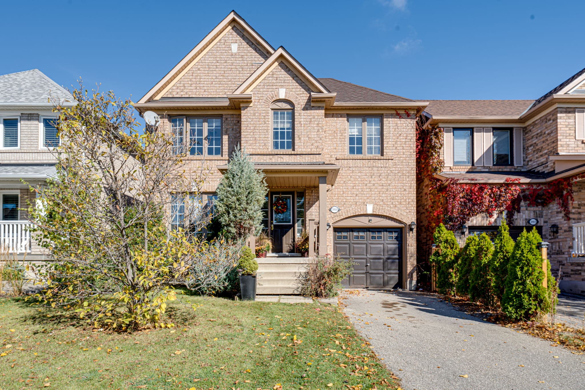 3155 Rock Harbour Rd Mississauga, ON L5B 4G4