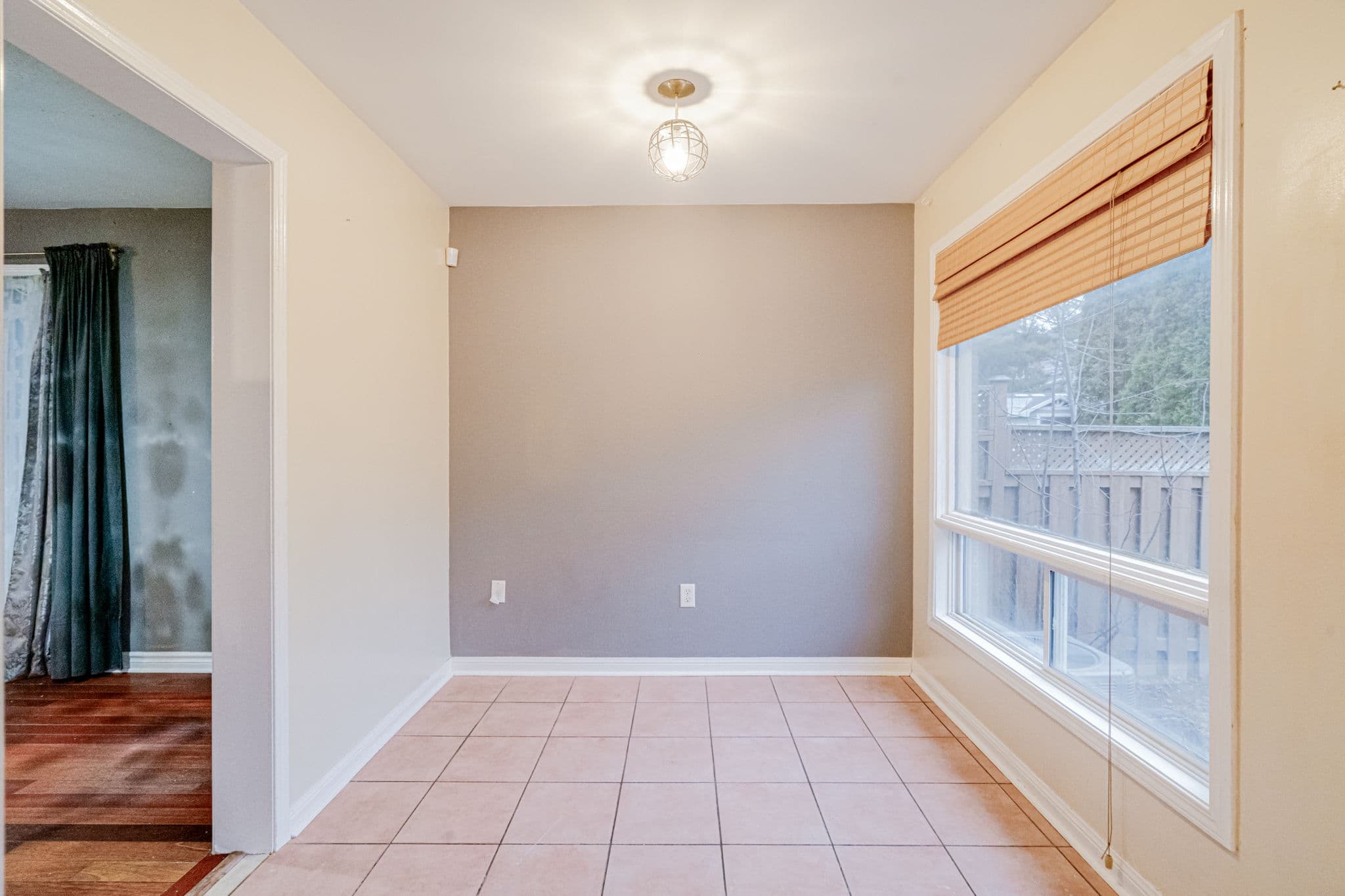 3155 Rock Harbour Rd Mississauga, ON L5B 4G4