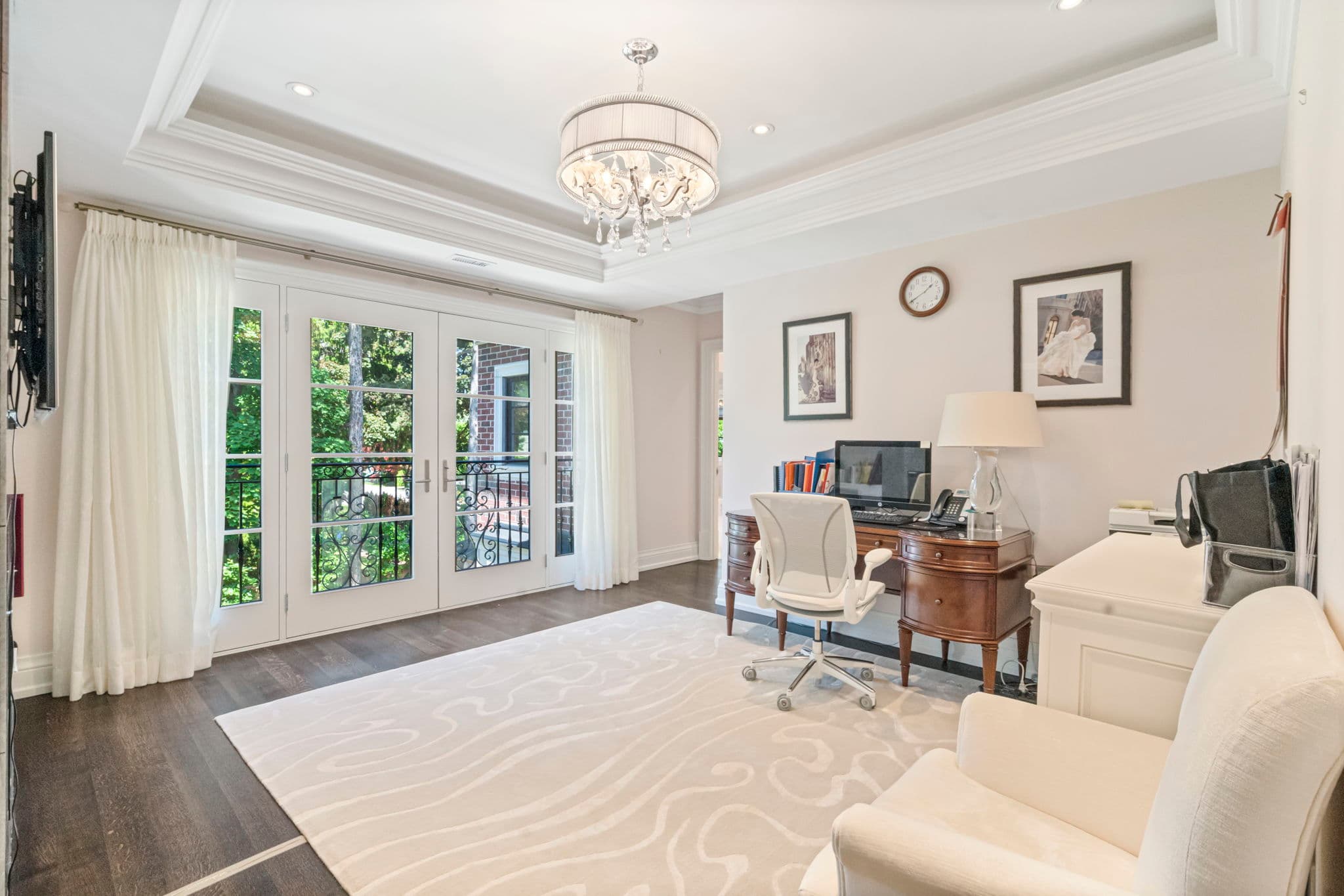 32 Truman Rd Toronto, ON M2L 2L4