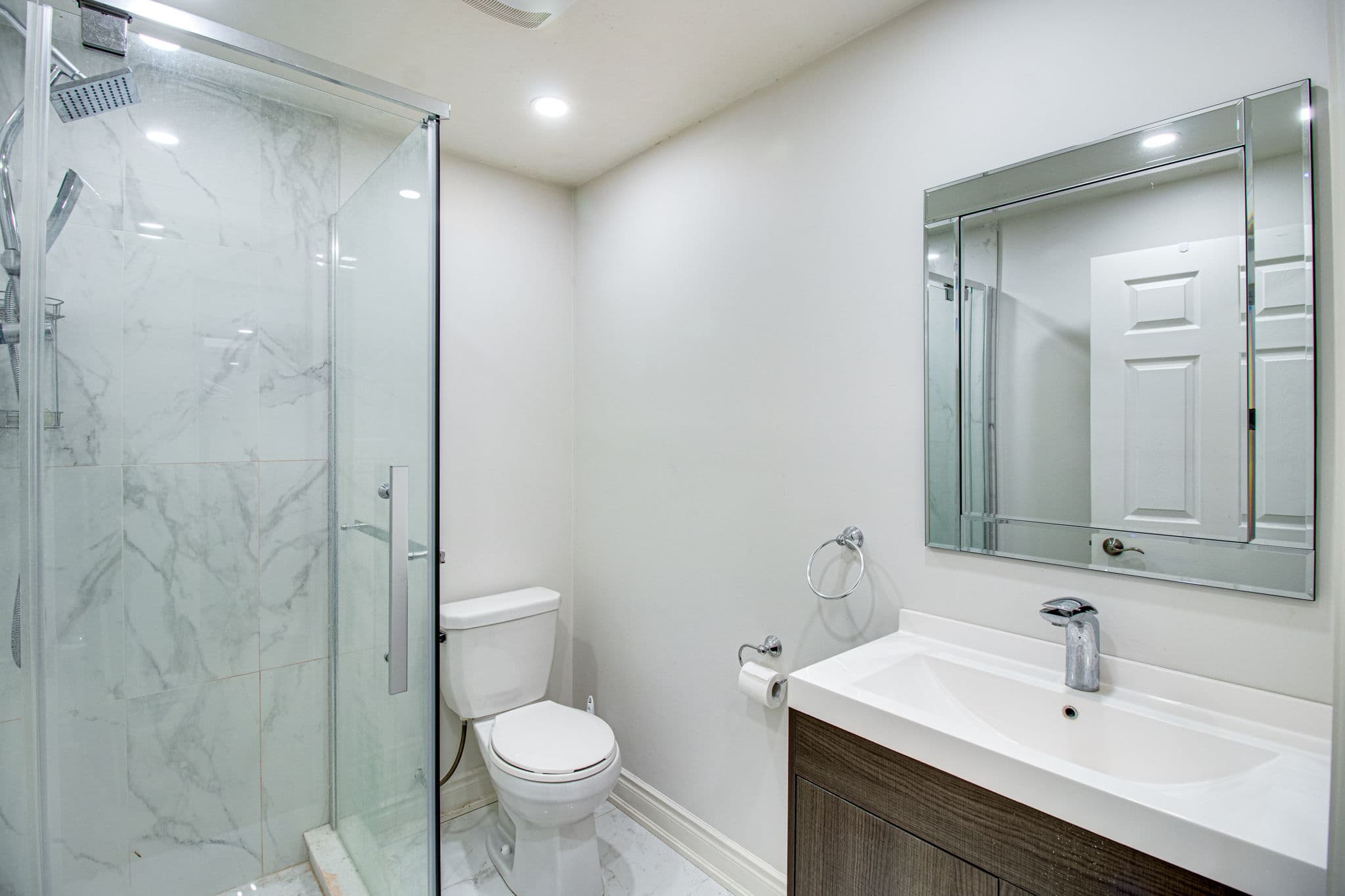 321 Rita's Ave - Basement Newmarket, ON L3X 2N2