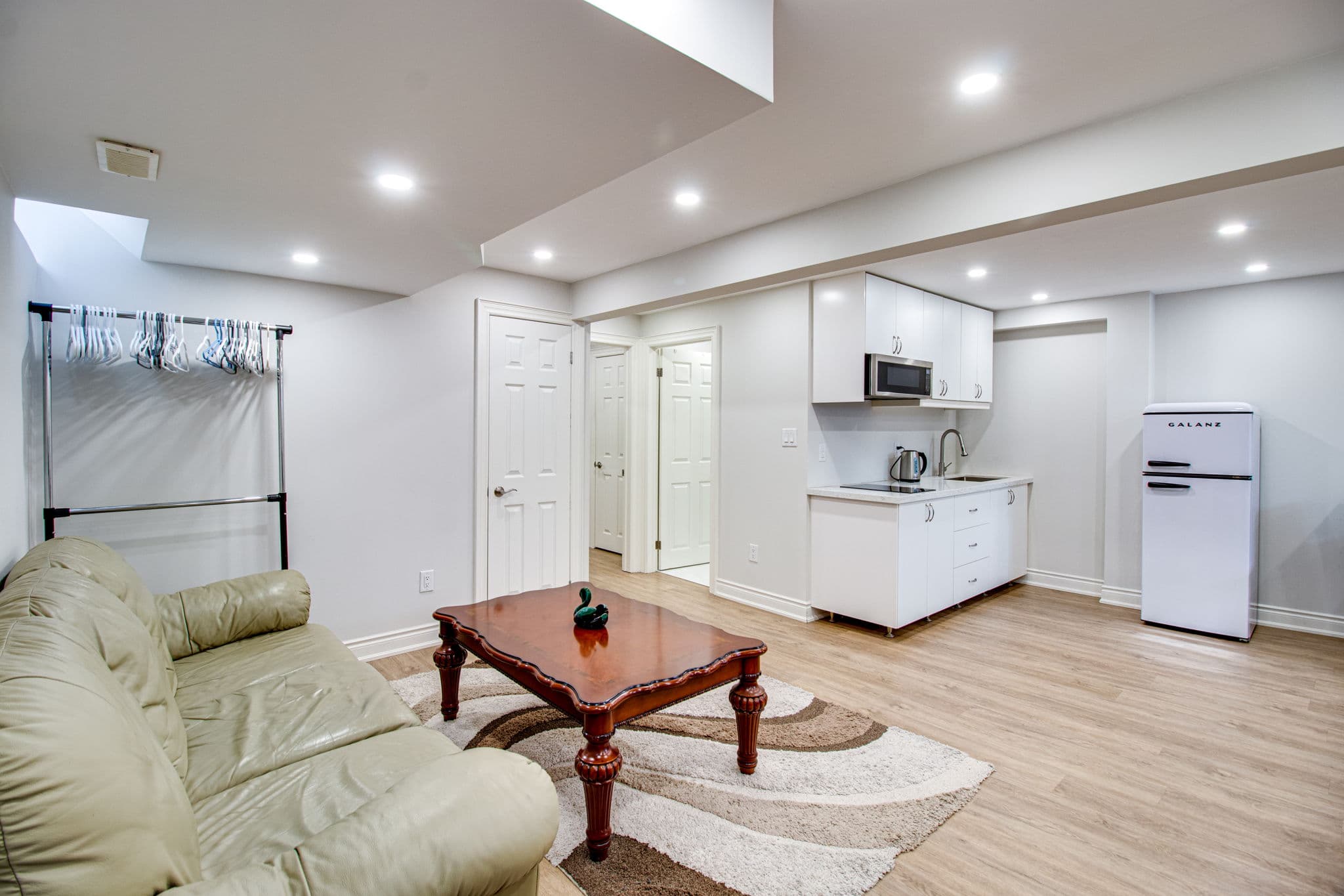 321 Rita's Ave - Basement Newmarket, ON L3X 2N2