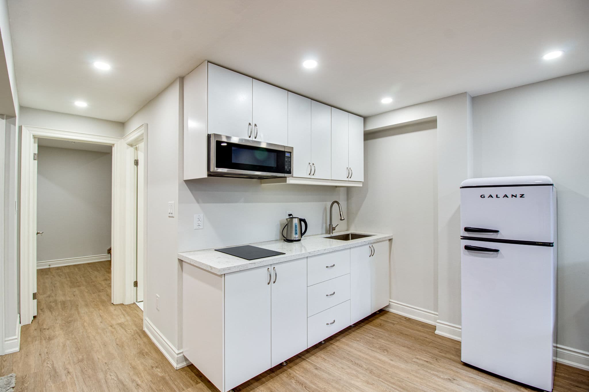 321 Rita's Ave - Basement Newmarket, ON L3X 2N2