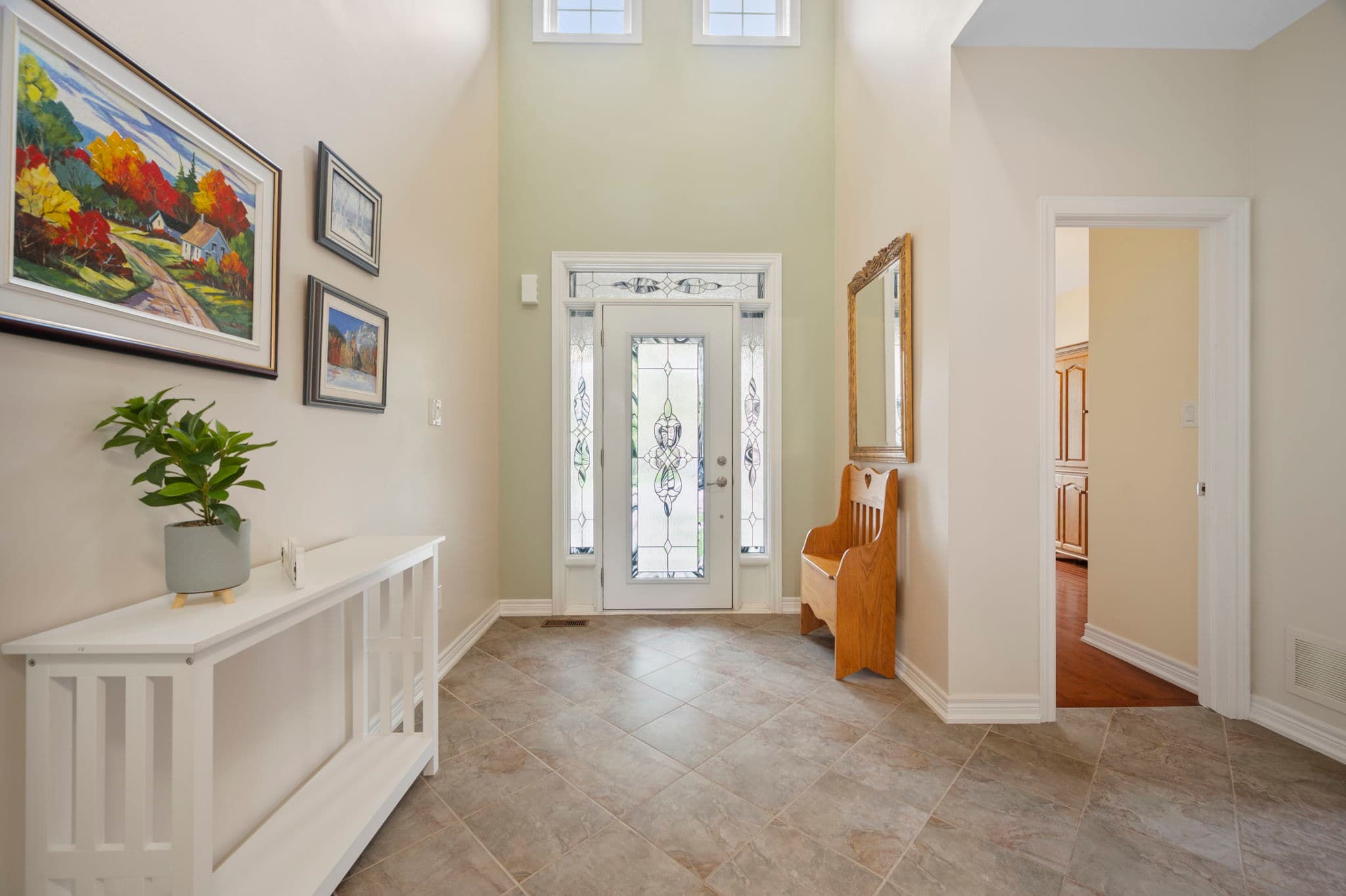 3210 Saltaire Crescent Oakville, ON L6M 0K8