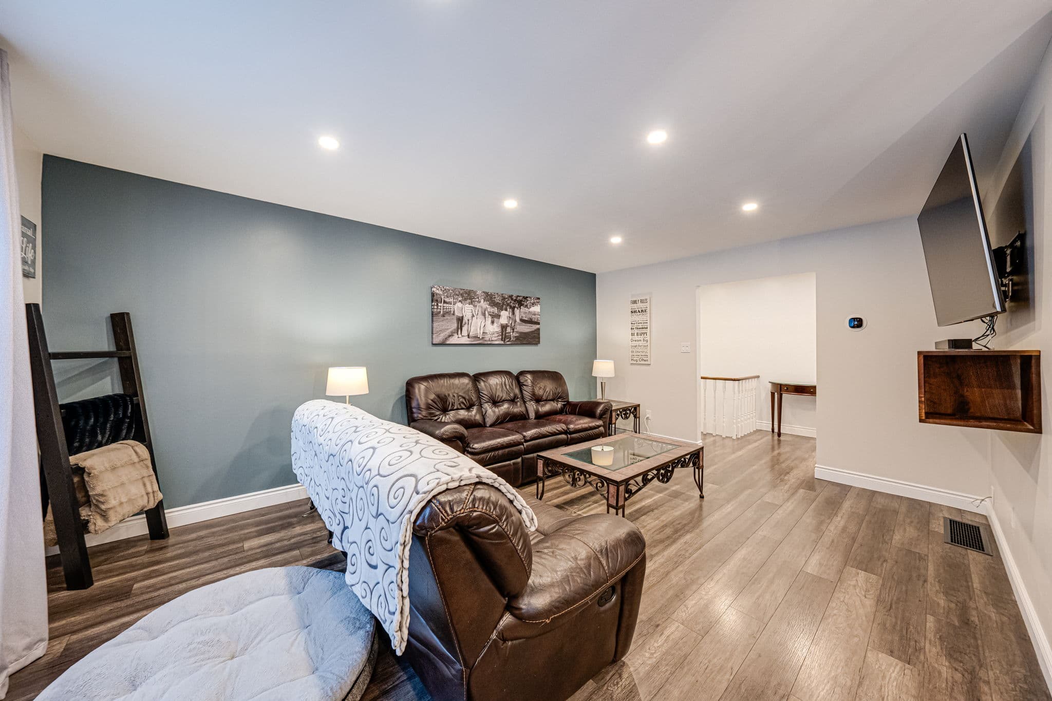 3211 25th Side Rd Innisfil, ON L9S 2J7