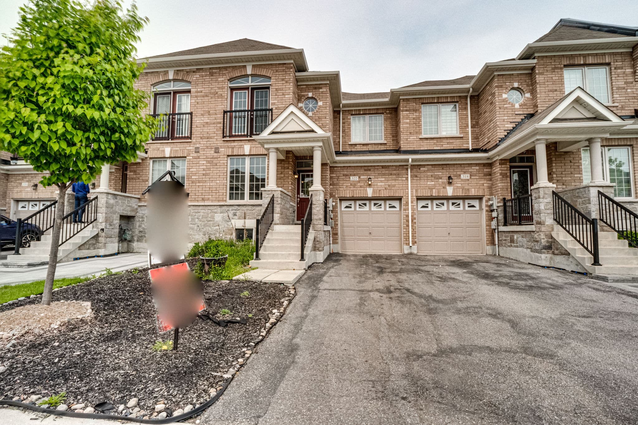 322 Luck crt Newmarket, ON L3Y 4V9