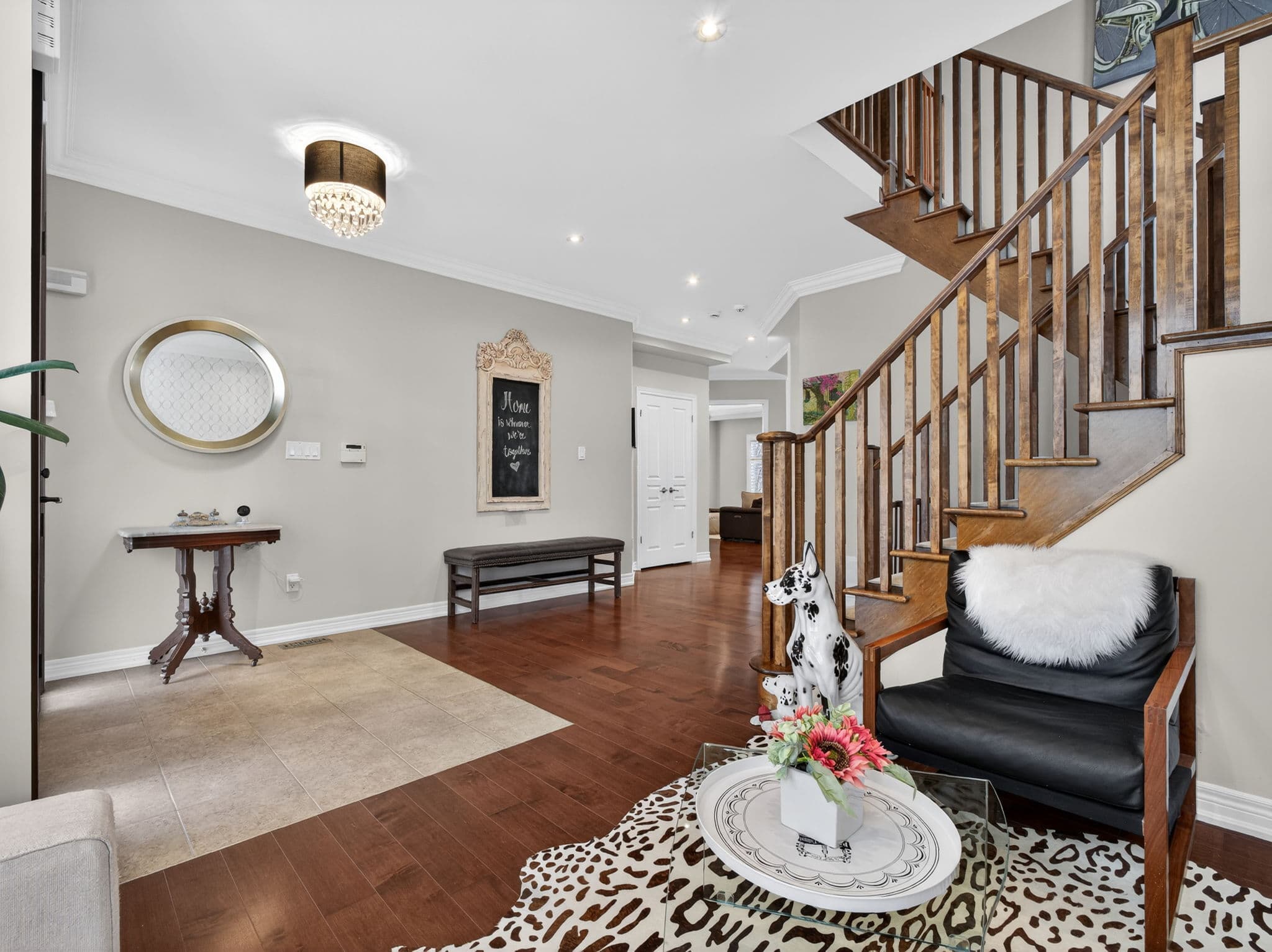 3225 Saltaire Crescent Oakville, ON L6M 0K8