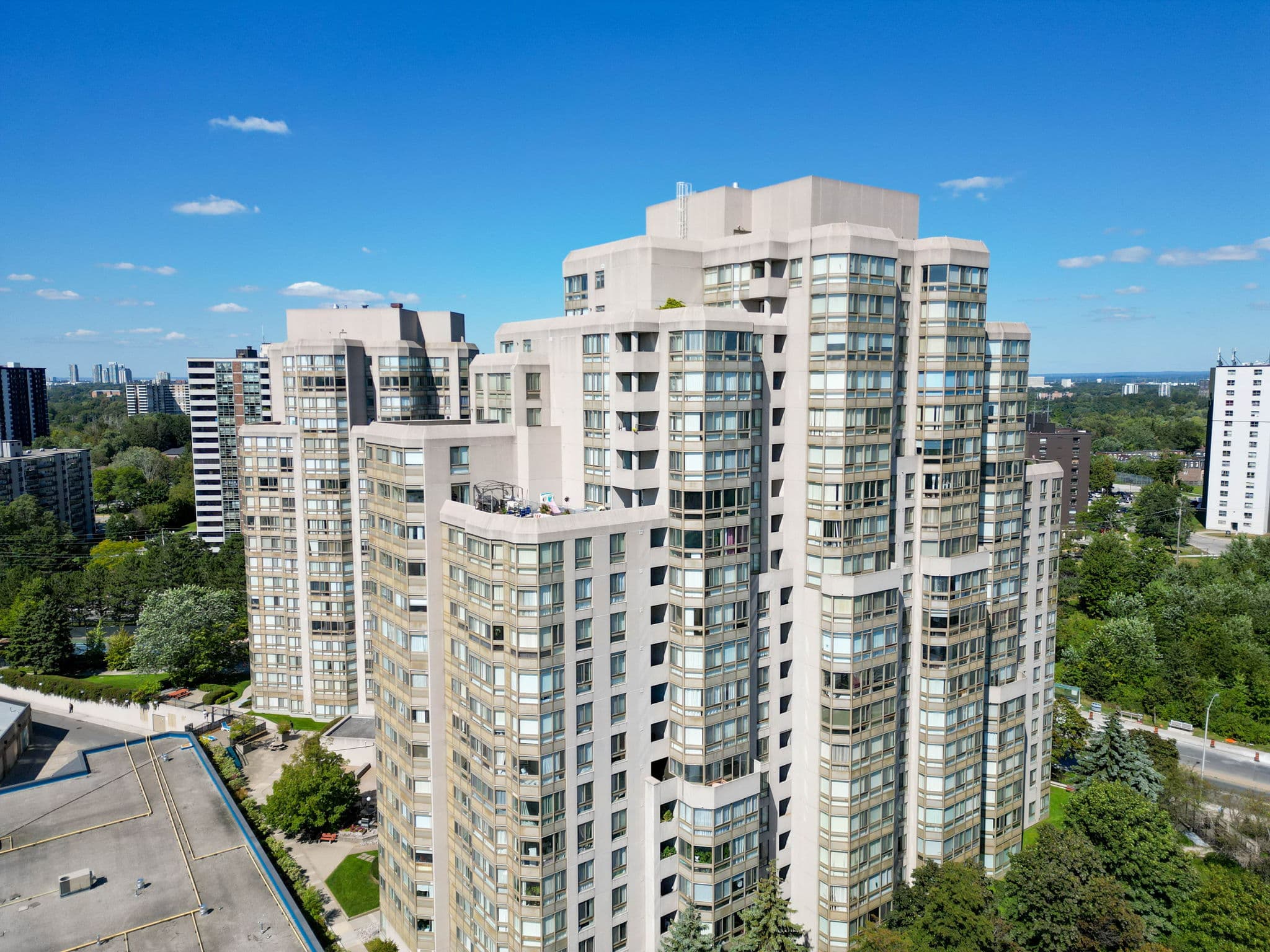 3233 Eglinton Ave E Unit 1409A Toronto, ON M1J 3N6