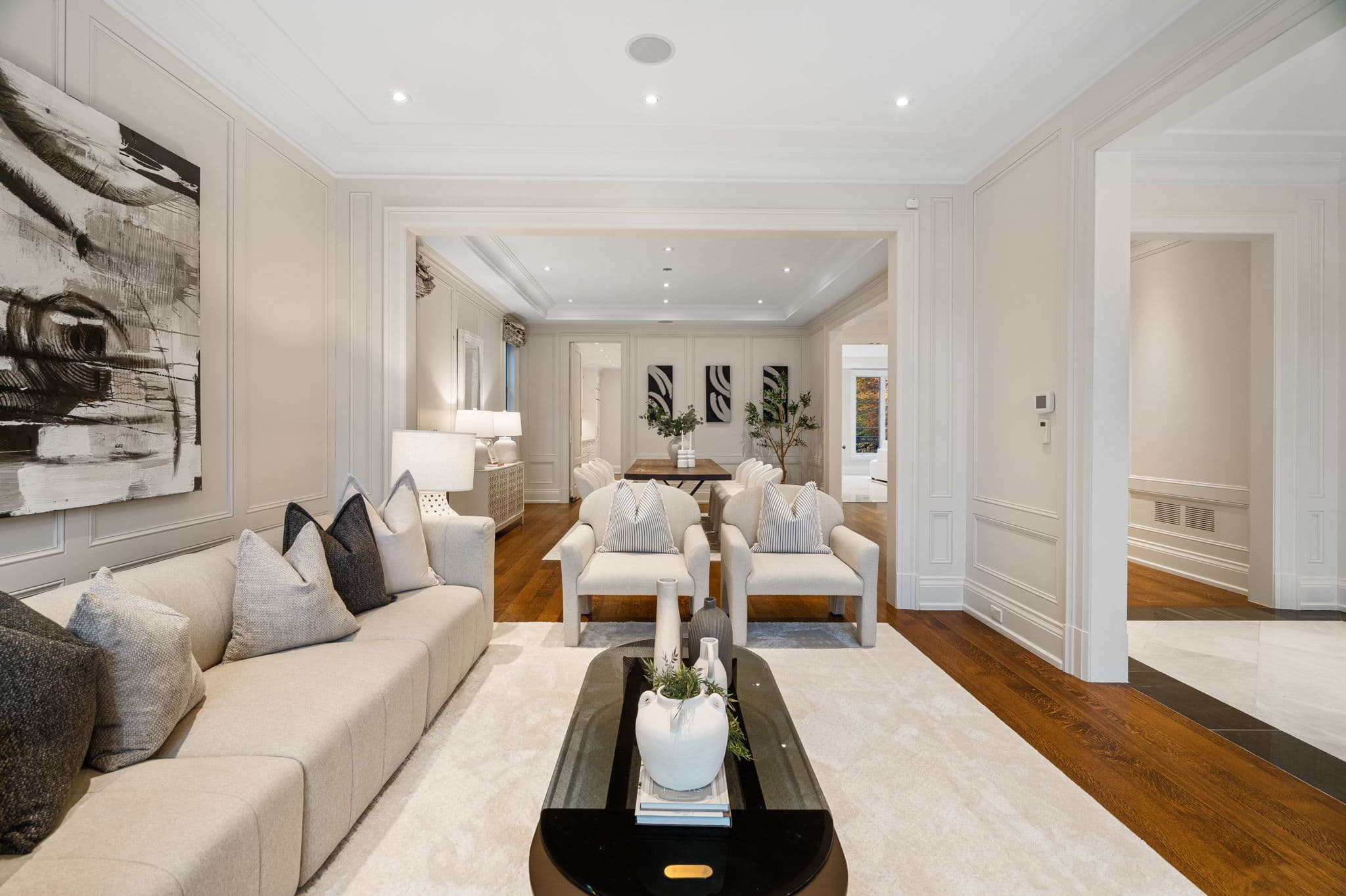 33 Blyth Hill Rd Toronto, ON M4N 3L6