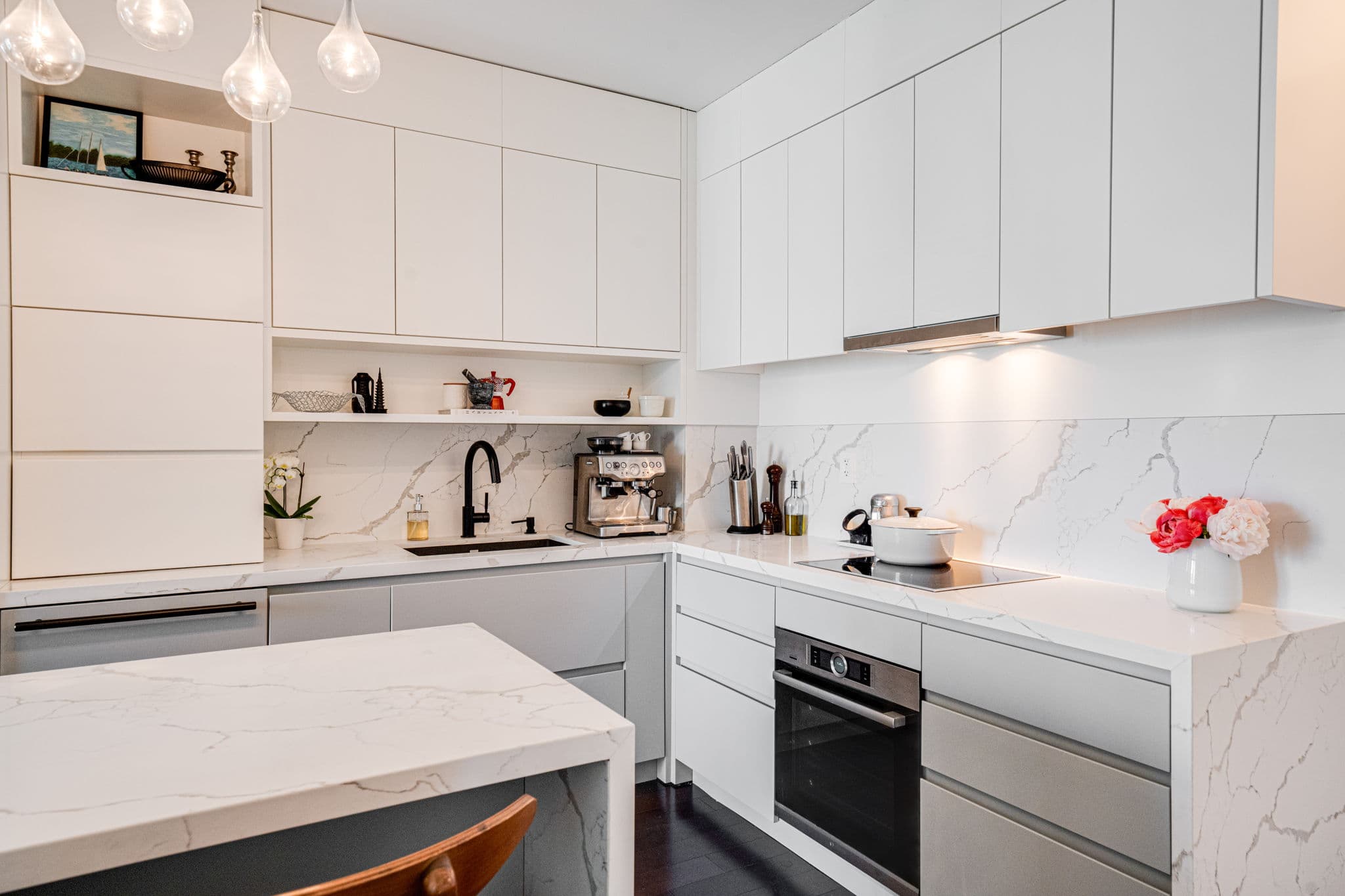 33 Lombard St Unit 2004 Toronto, ON M5C 3H8