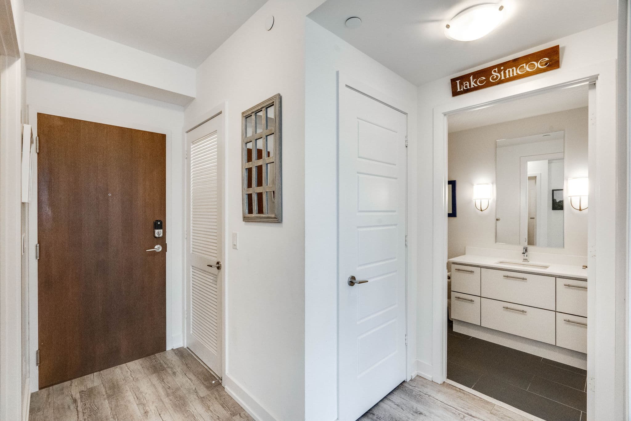 333 Sea Ray Ave Unit 216 Innisfil, ON L9S 2P7