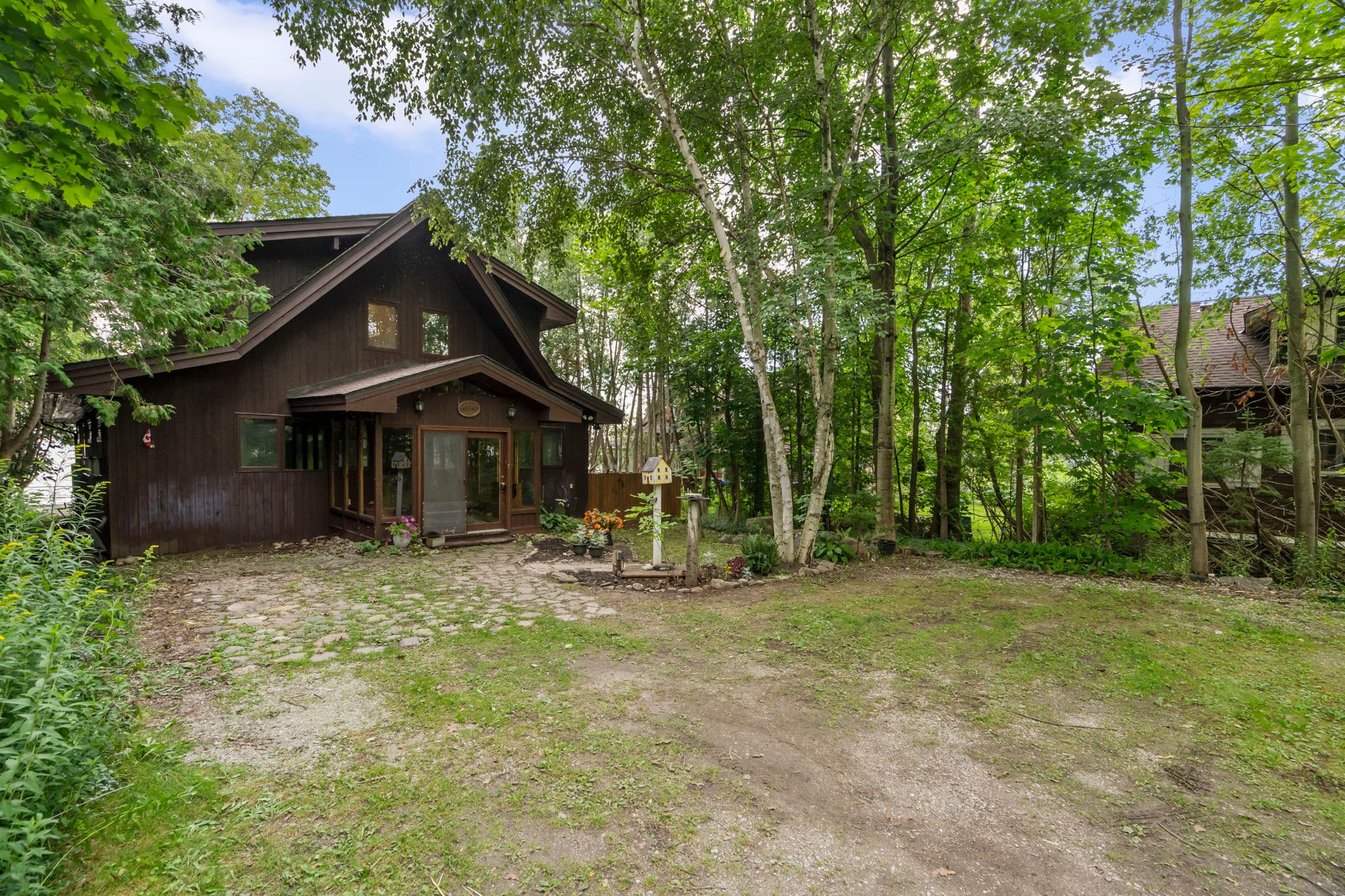 3349 Crescent Harbour Rd Innisfil, ON L9S 2Y8