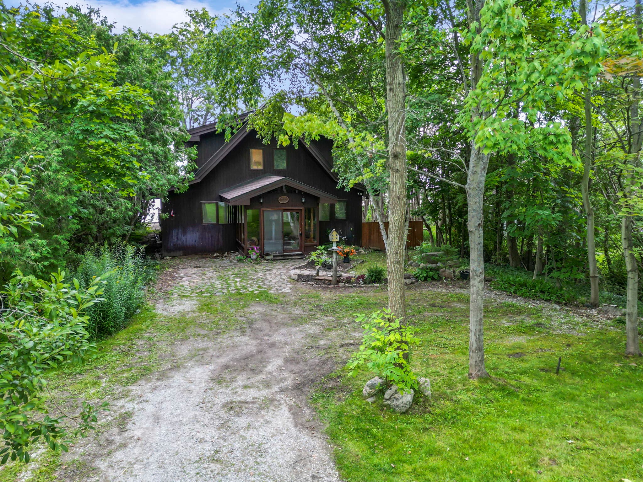 3349 Crescent Harbour Rd Innisfil, ON L9S 2Y8