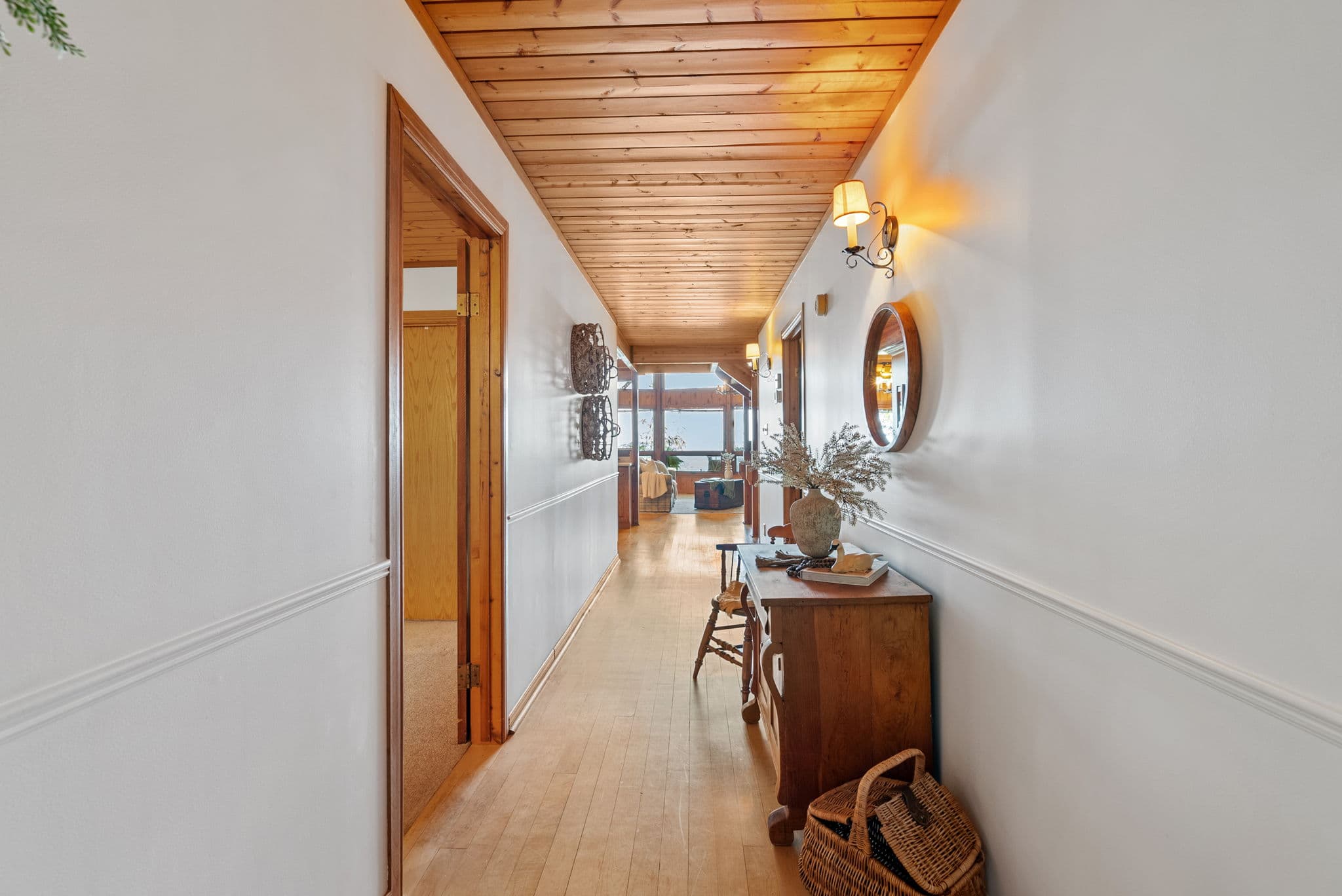 3349 Crescent Harbour Rd Innisfil, ON L9S 2Y8