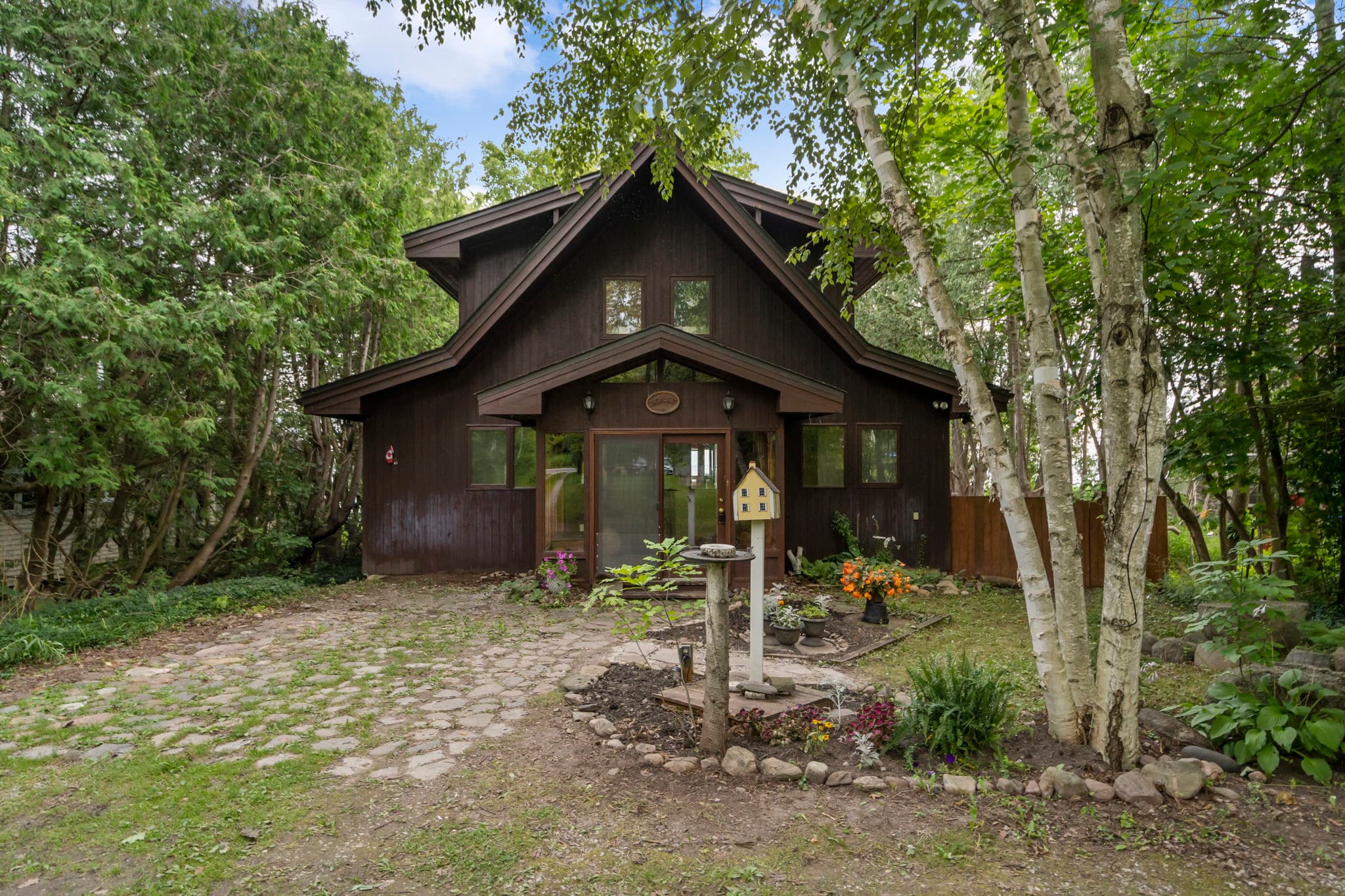 3349 Crescent Harbour Rd Innisfil, ON L9S 2Y8