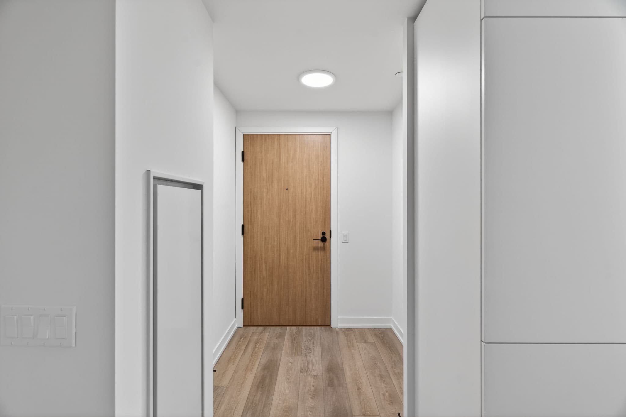 35 Parliament St Unit 1304 Toronto, ON M5A 1G1