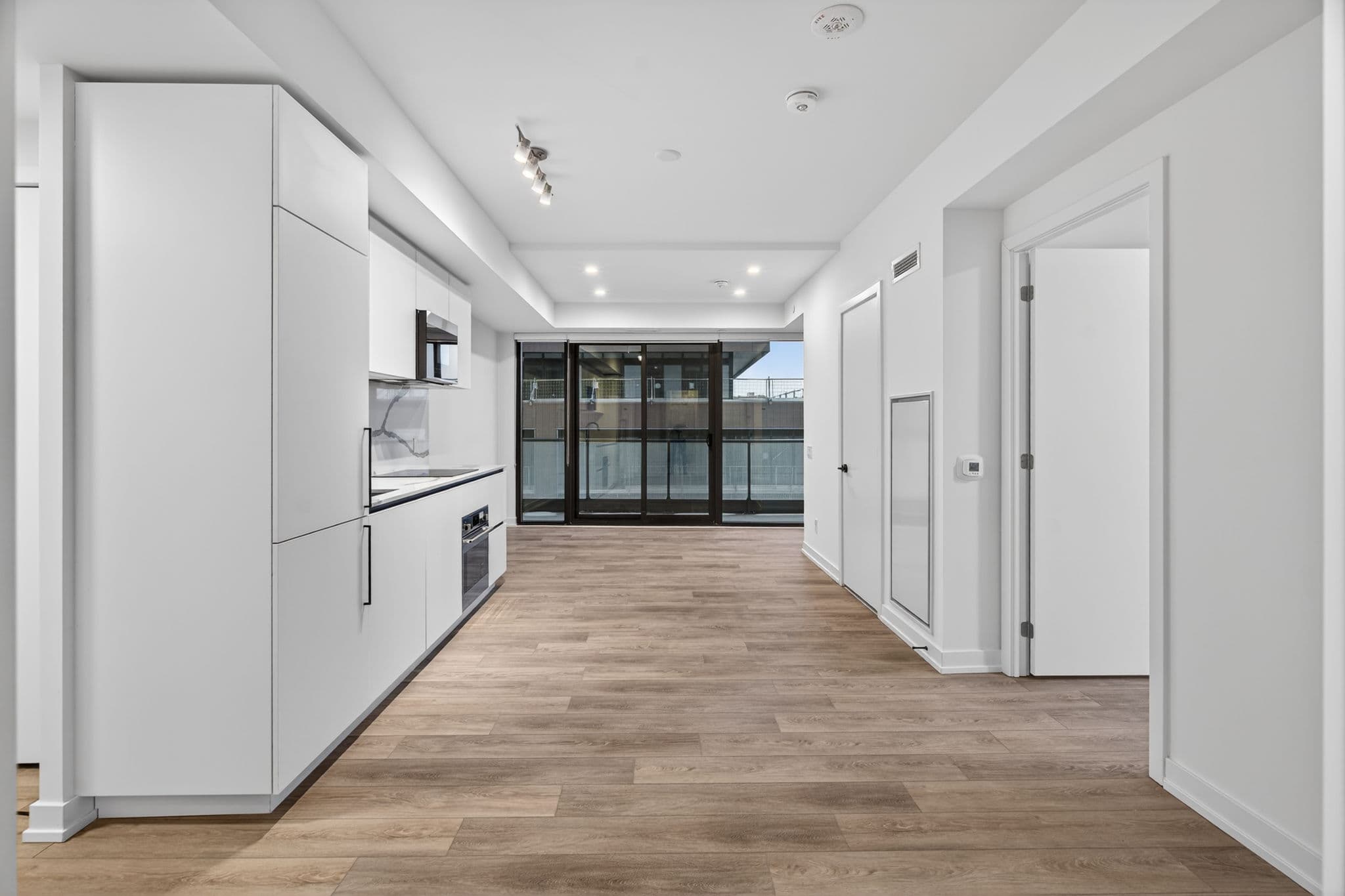 35 Parliament St Unit 1304 Toronto, ON M5A 1G1