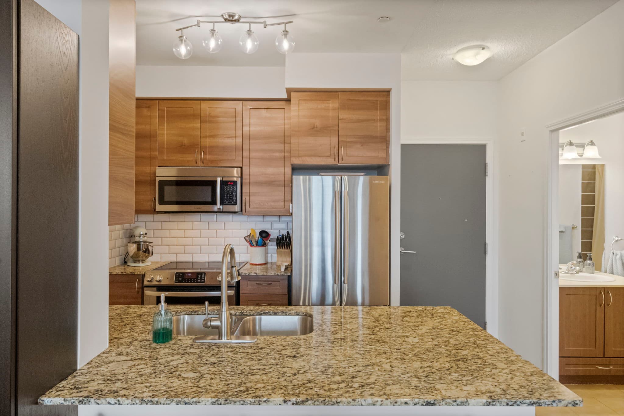 35 Saranac Blvd Suite PH13 Toronto, ON M6A 2G4