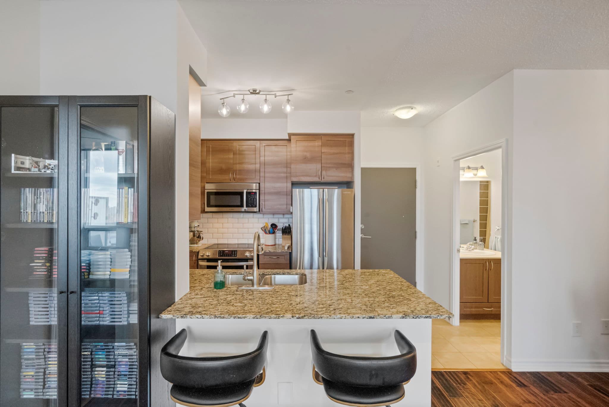 35 Saranac Blvd Suite PH13 Toronto, ON M6A 2G4