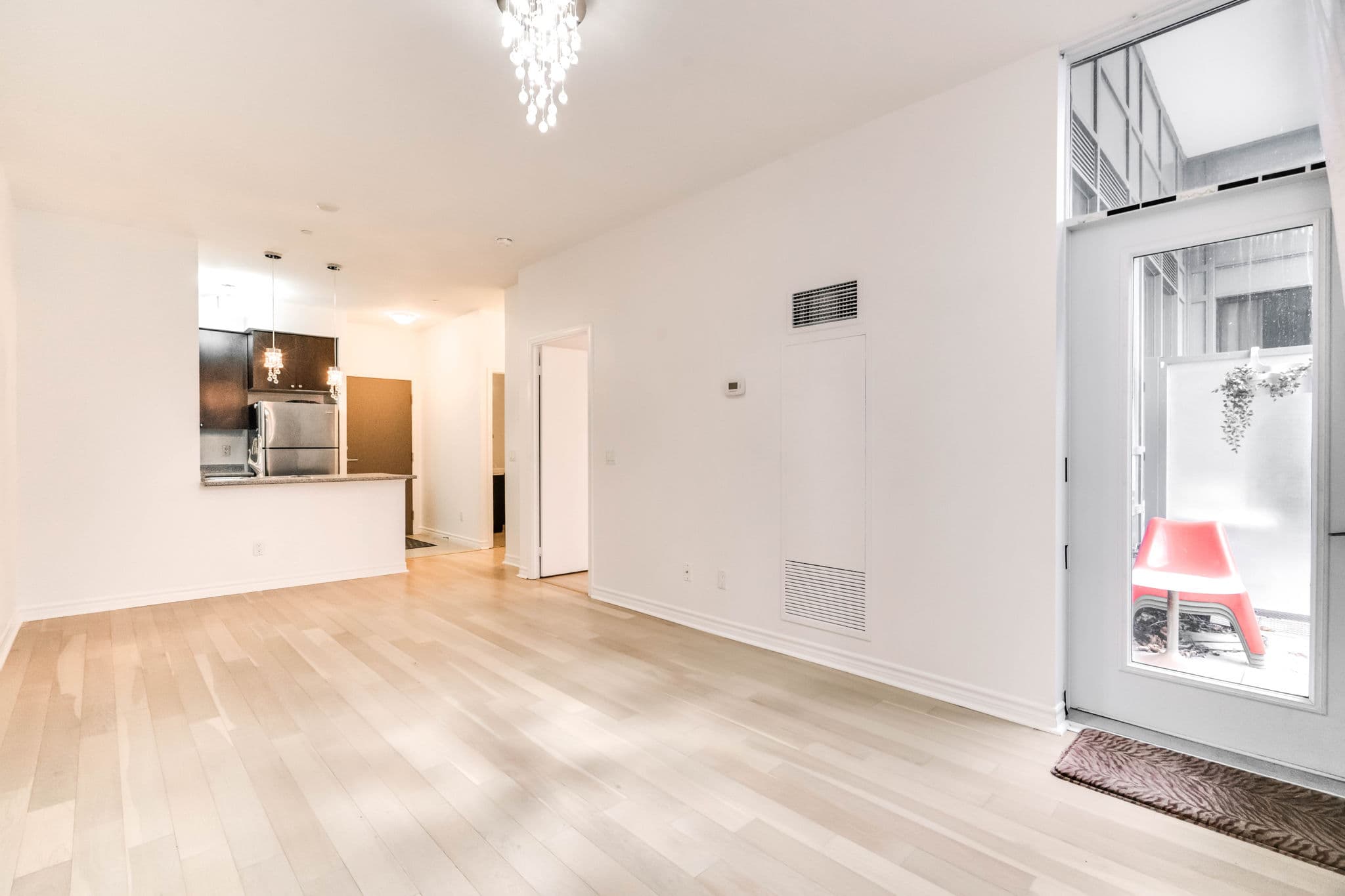 35 Saranac Blvd Unit 115 Toronto, ON M6A 2G4