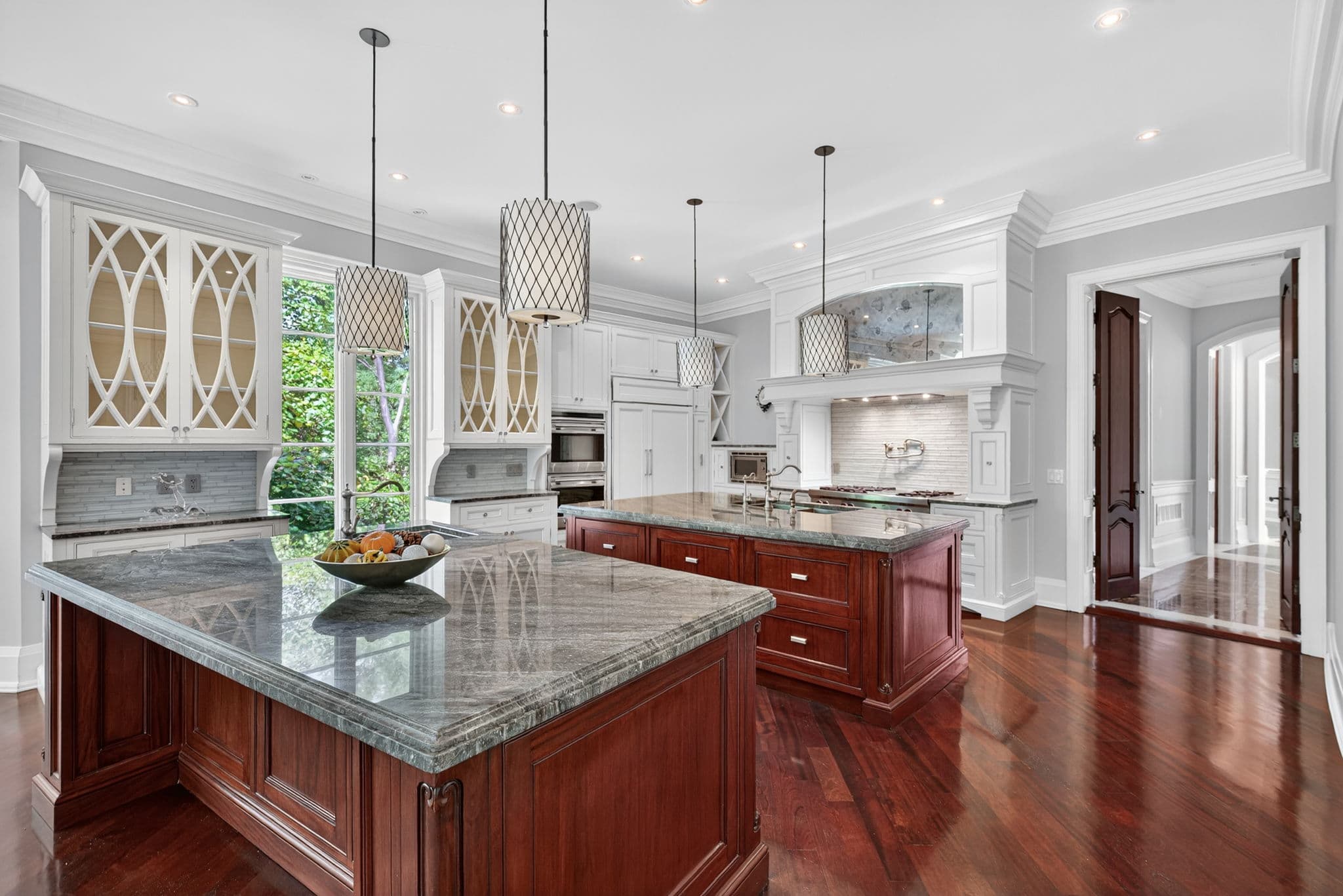 36 Old Yonge St Toronto, ON M2P 1P7