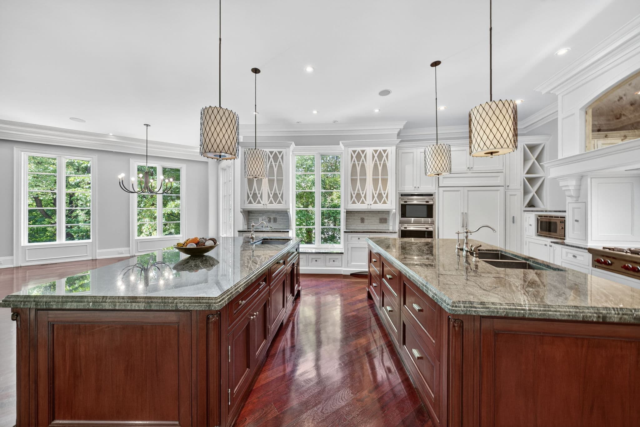 36 Old Yonge St Toronto, ON M2P 1P7