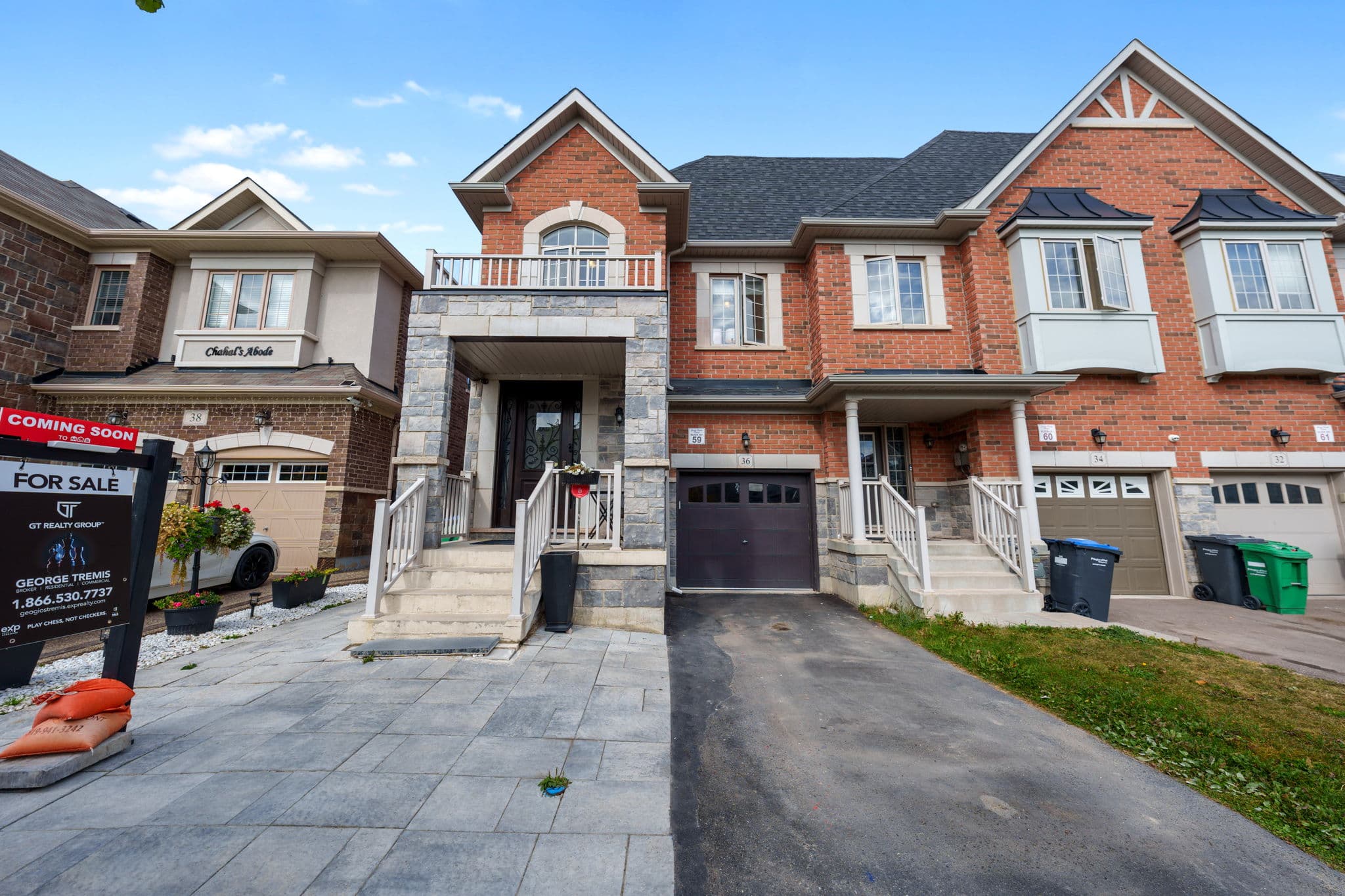 36 Yately St Brampton, ON L7A 0G4