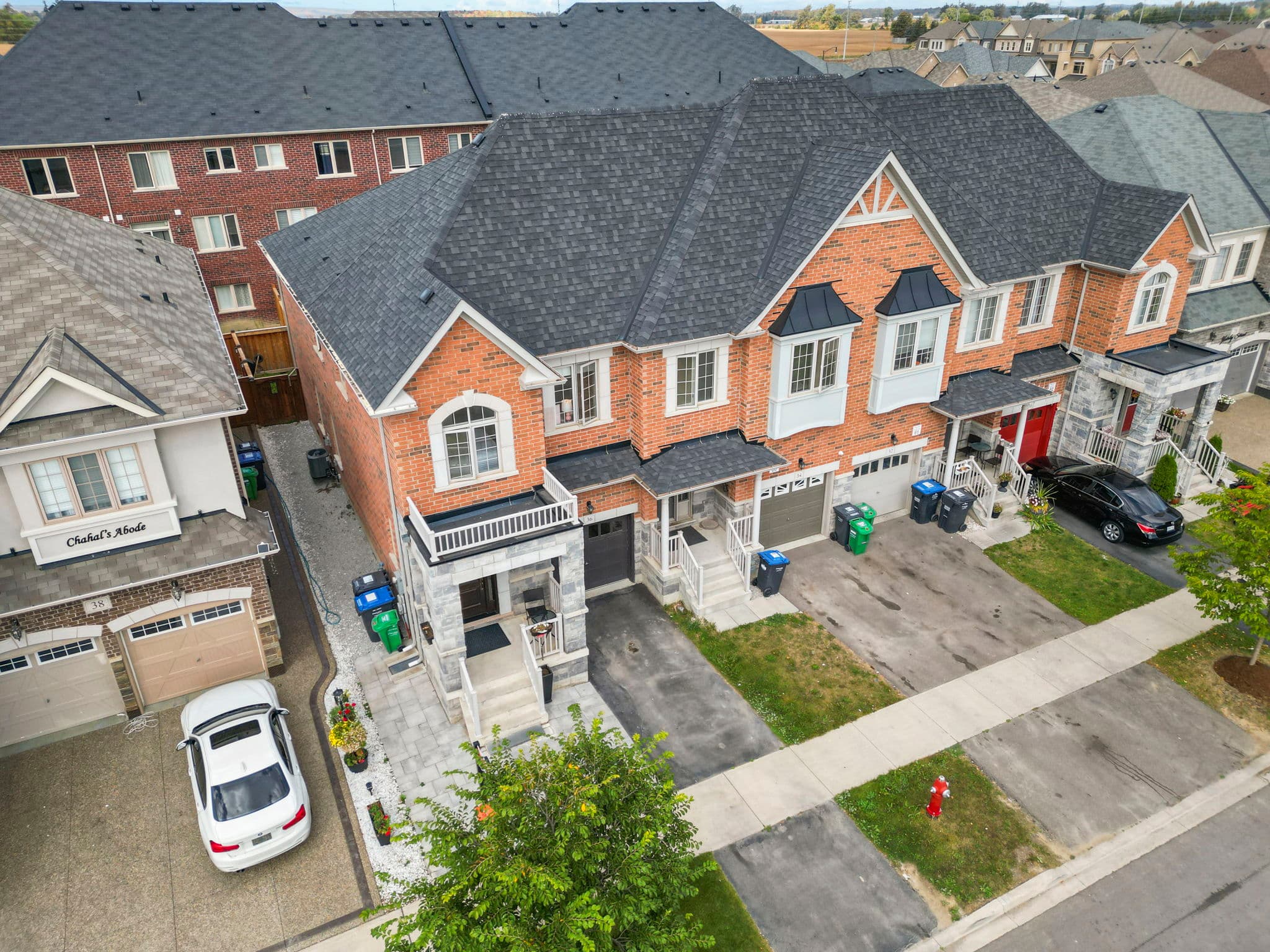 36 Yately St Brampton, ON L7A 0G4
